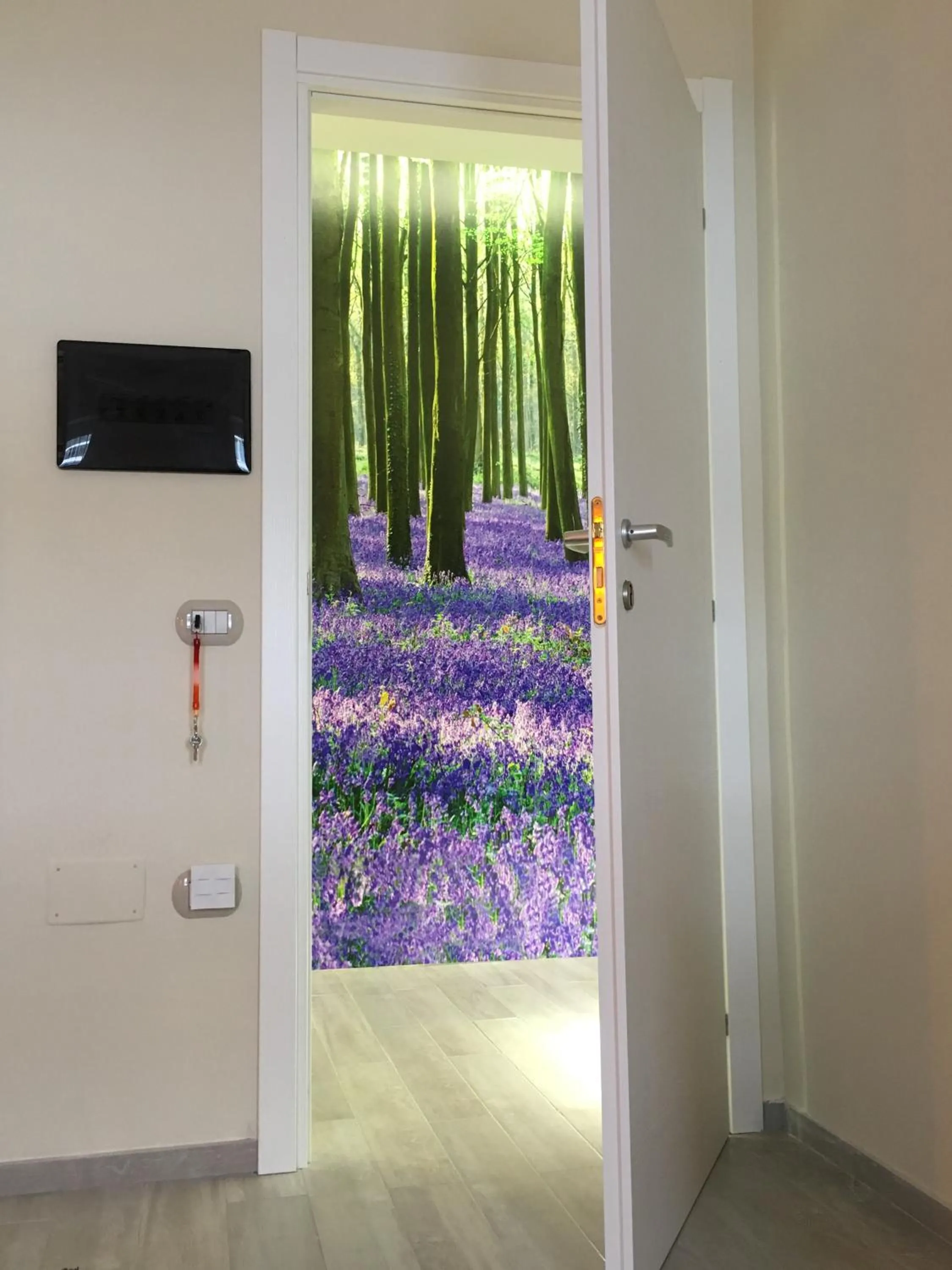 Decorative detail in Morra's Home