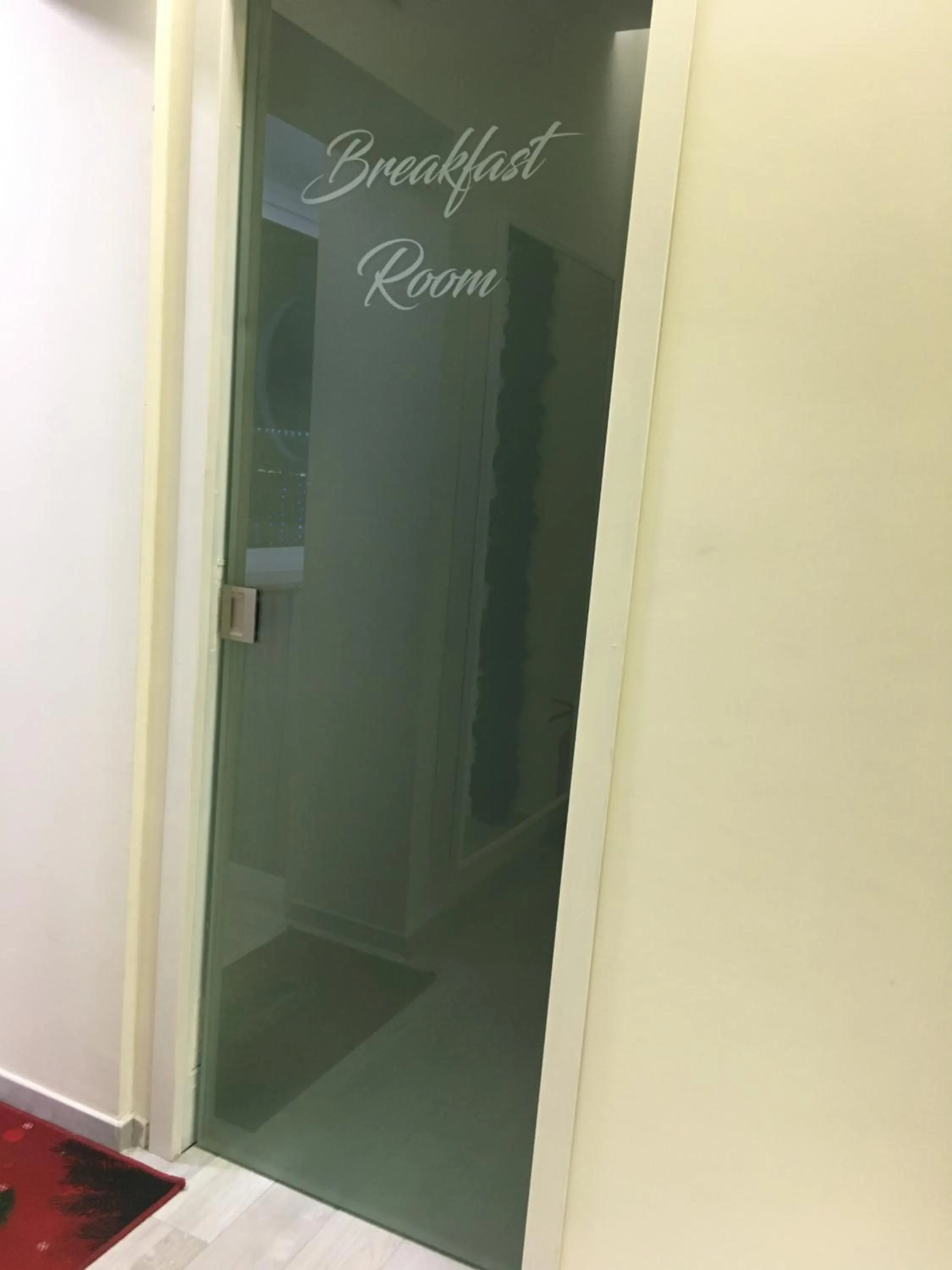 Communal kitchen in Morra's Home