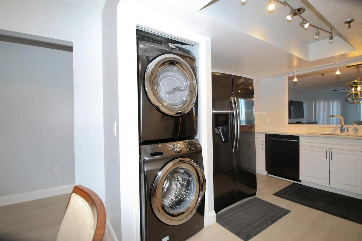Property building in Anna Maria Island Beach Sands