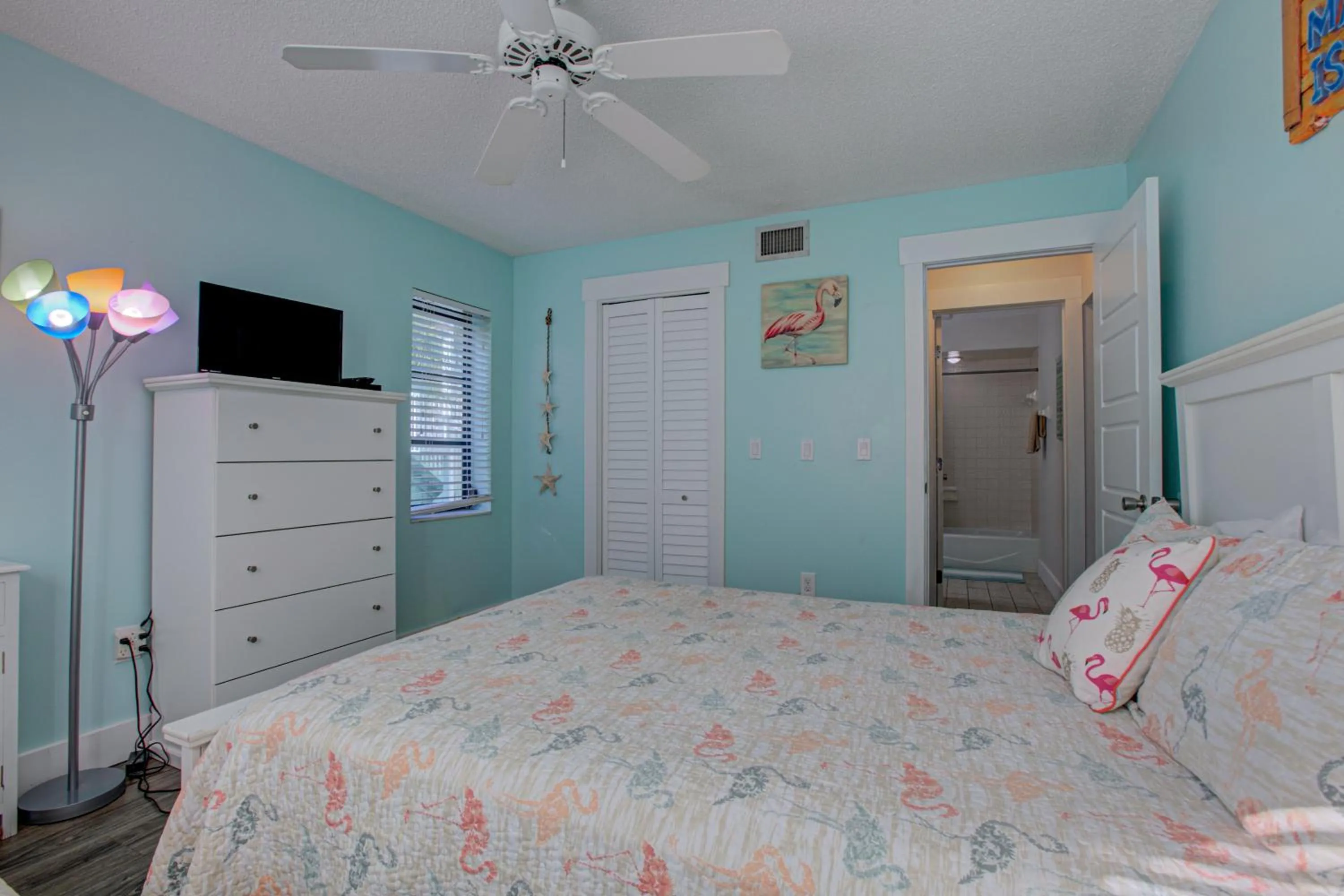 Bedroom, Bed in Anna Maria Island Beach Palms 7A