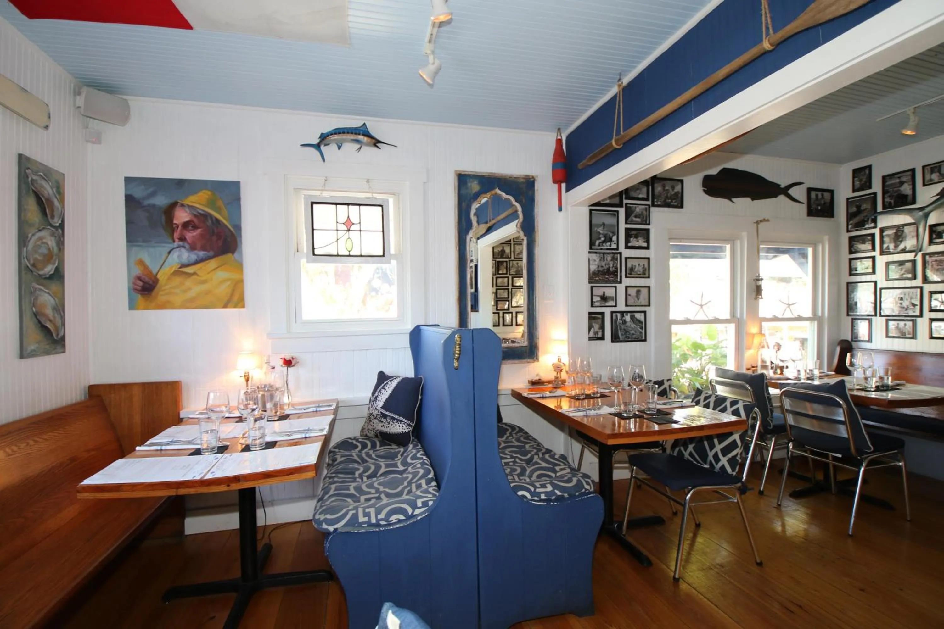 Property building in Anna Maria Island Beach Palace