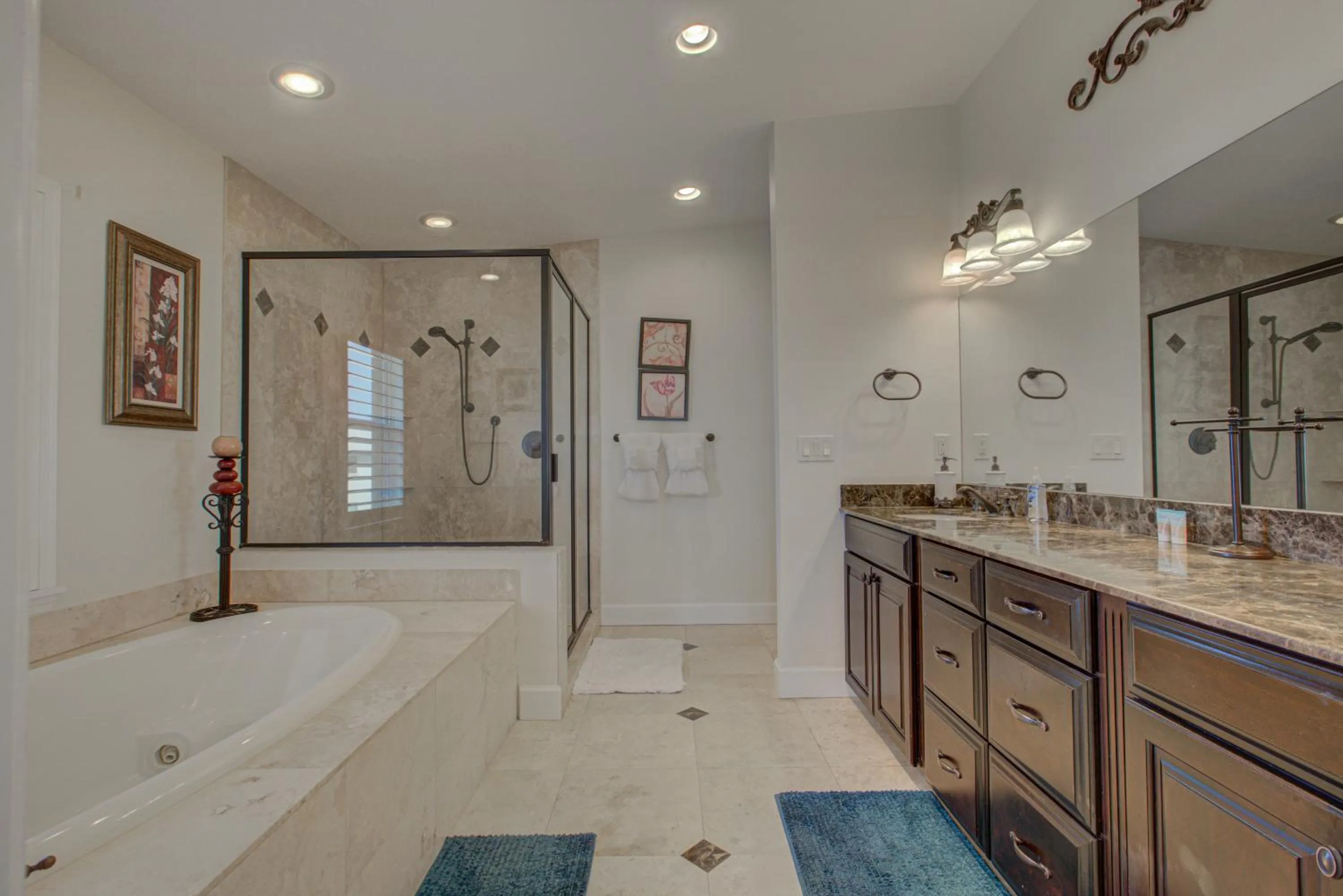 Property building in Anna Maria Island Beach Palace