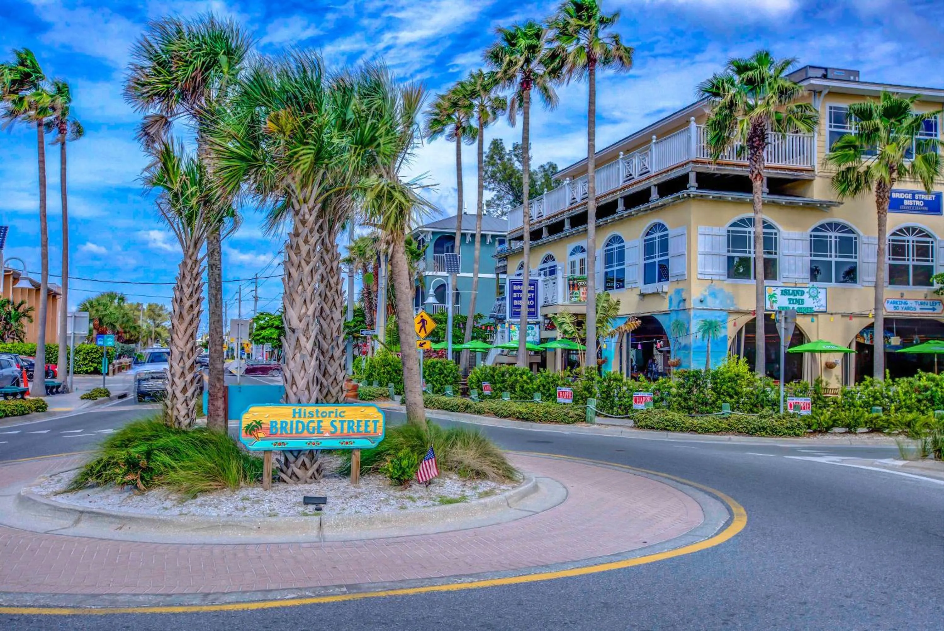 Property building in Anna Maria Island Beach Palace
