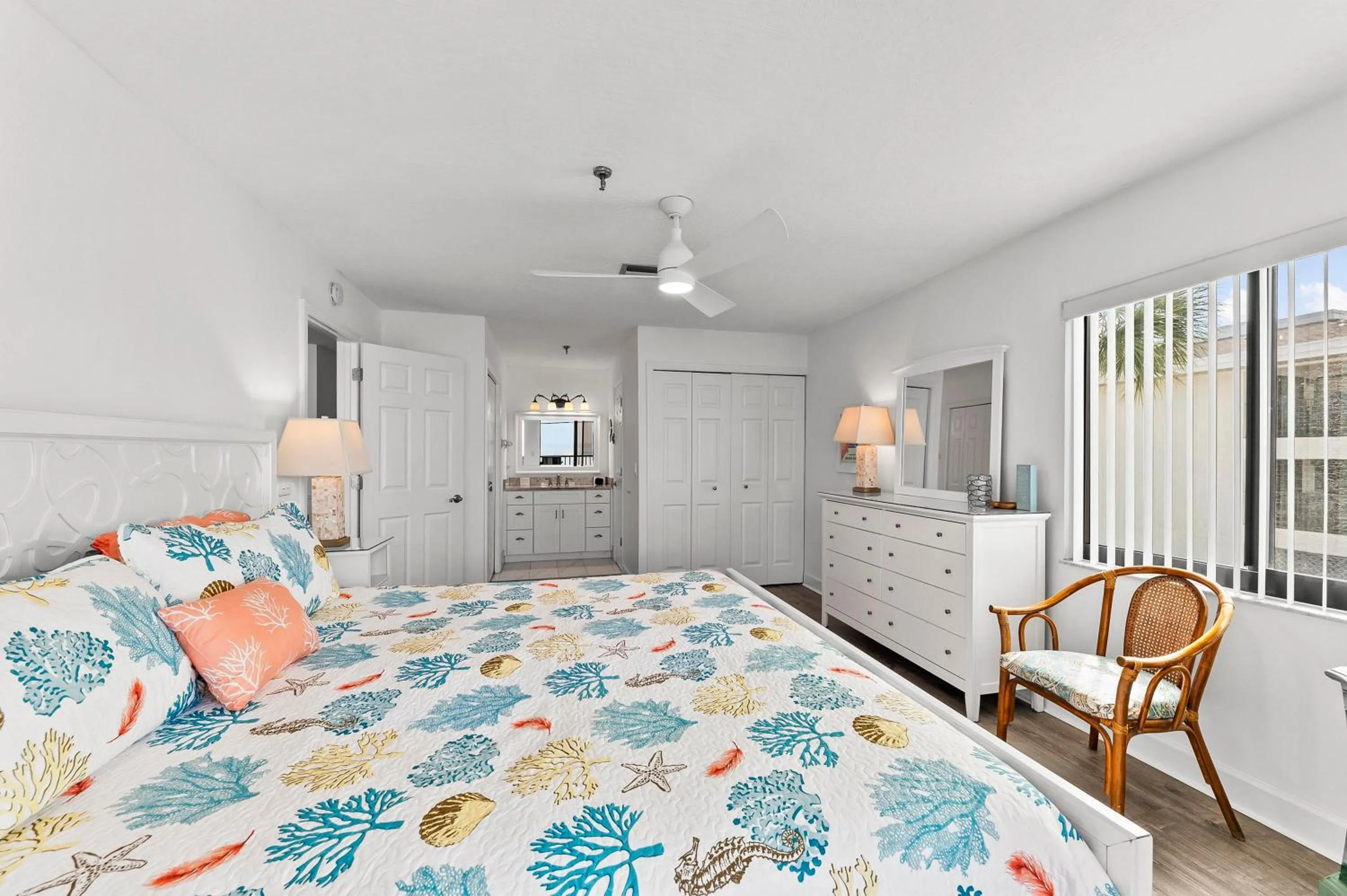 Bed in Anna Maria Island Beach Sands 101