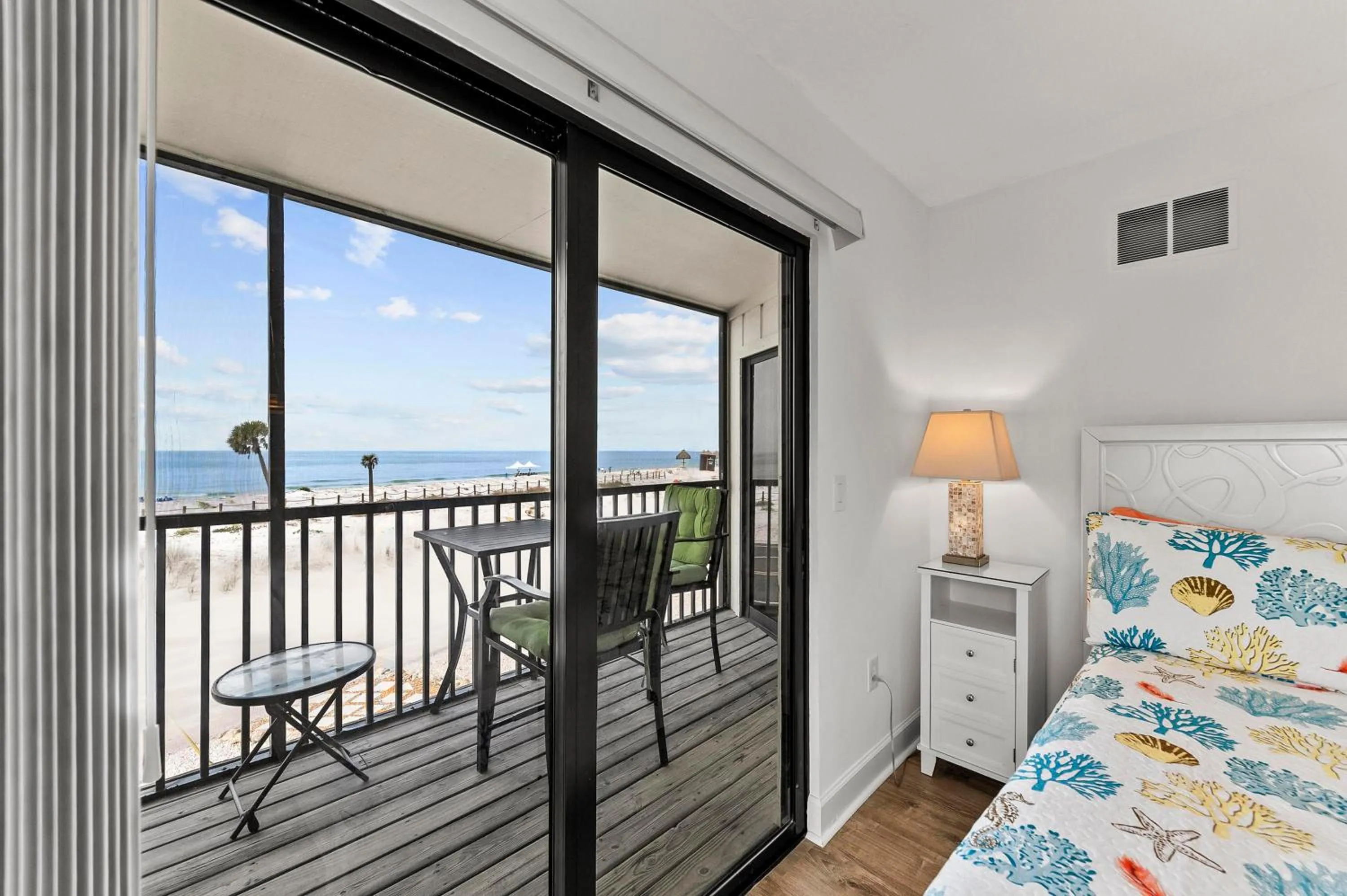 Bed in Anna Maria Island Beach Sands 101