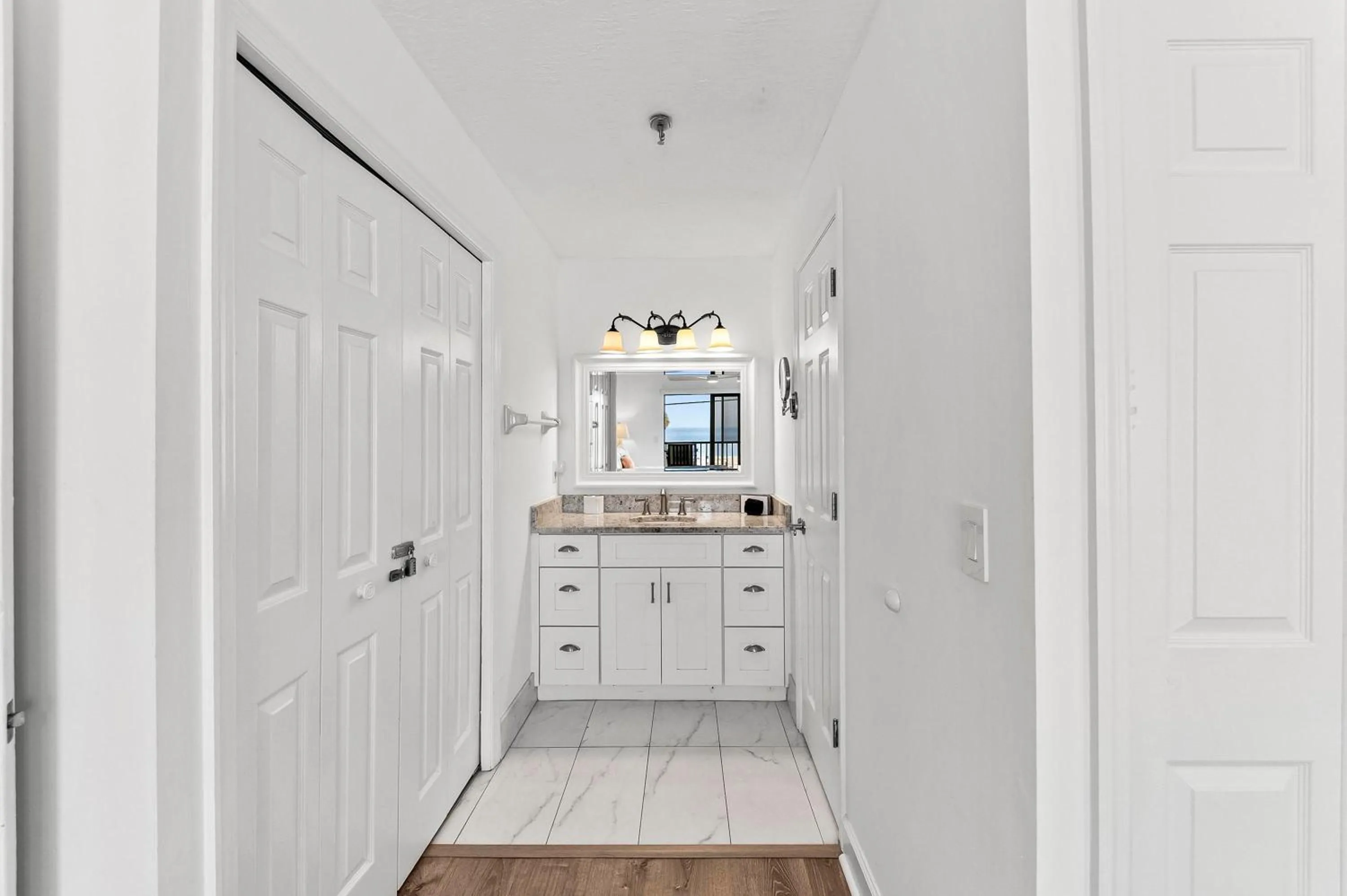 Day in Anna Maria Island Beach Sands 101