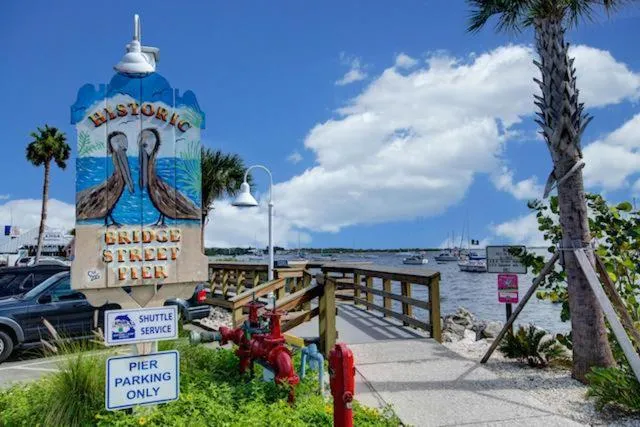 Property building in Anna Maria Island Beach Palms 6B