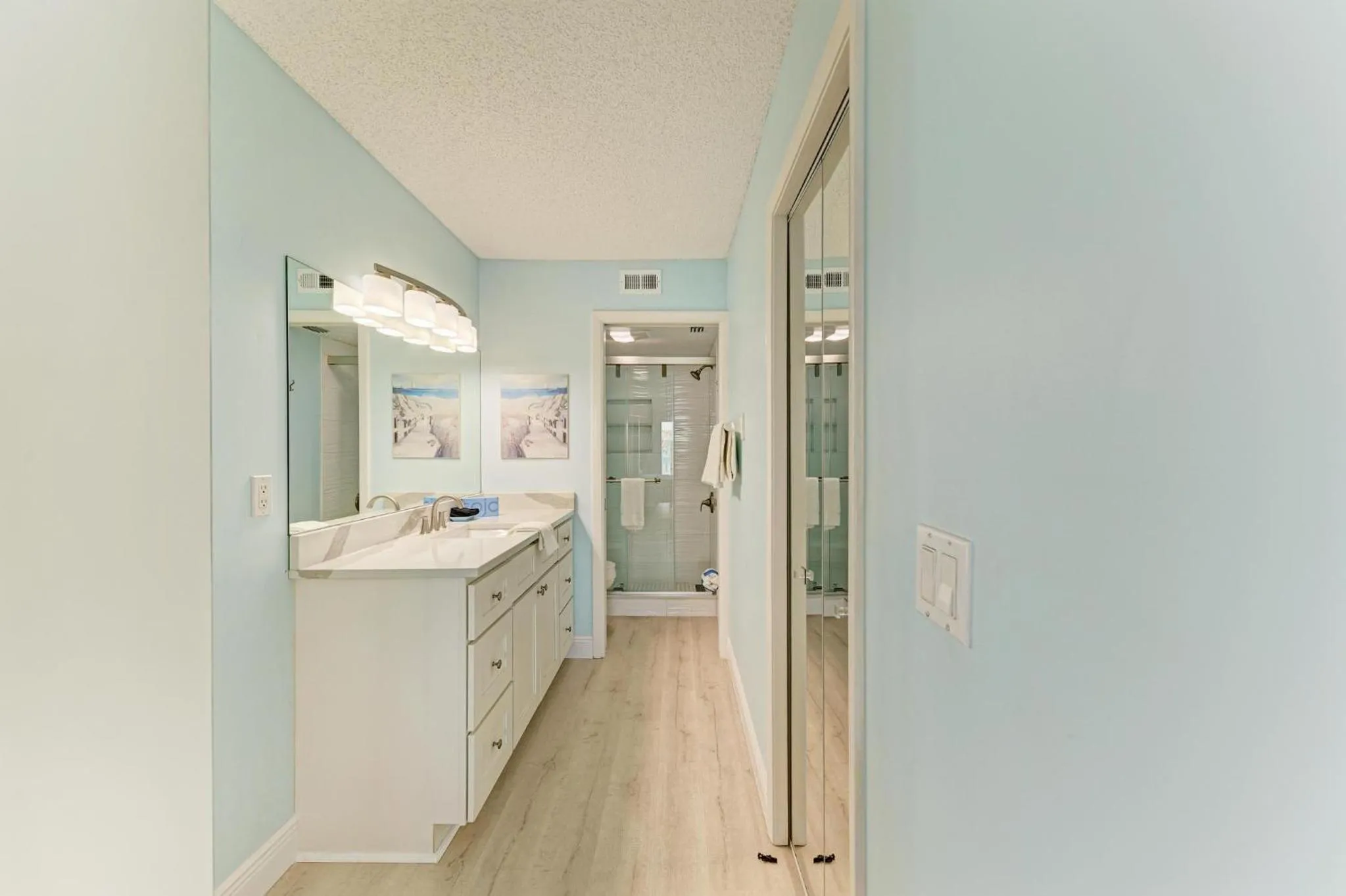 Property building in Anna Maria Island Beach Palms 6B
