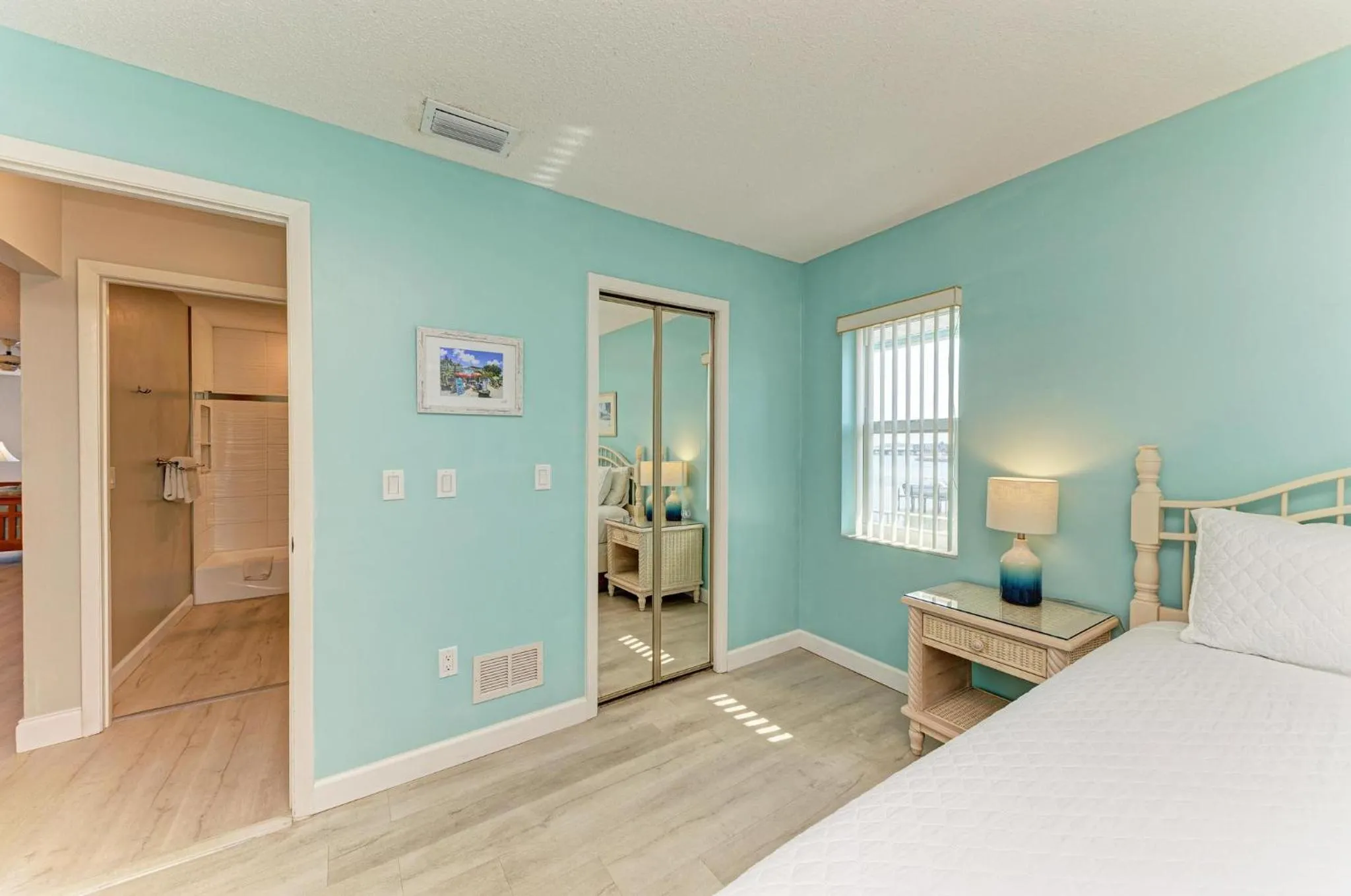 Property building, Bed in Anna Maria Island Beach Palms 6B