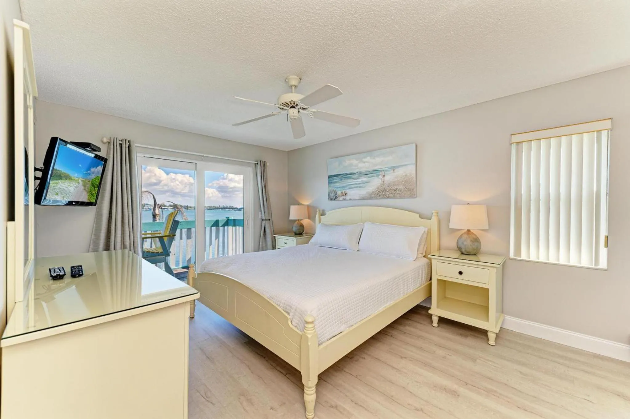 Property building, Bed in Anna Maria Island Beach Palms 6B