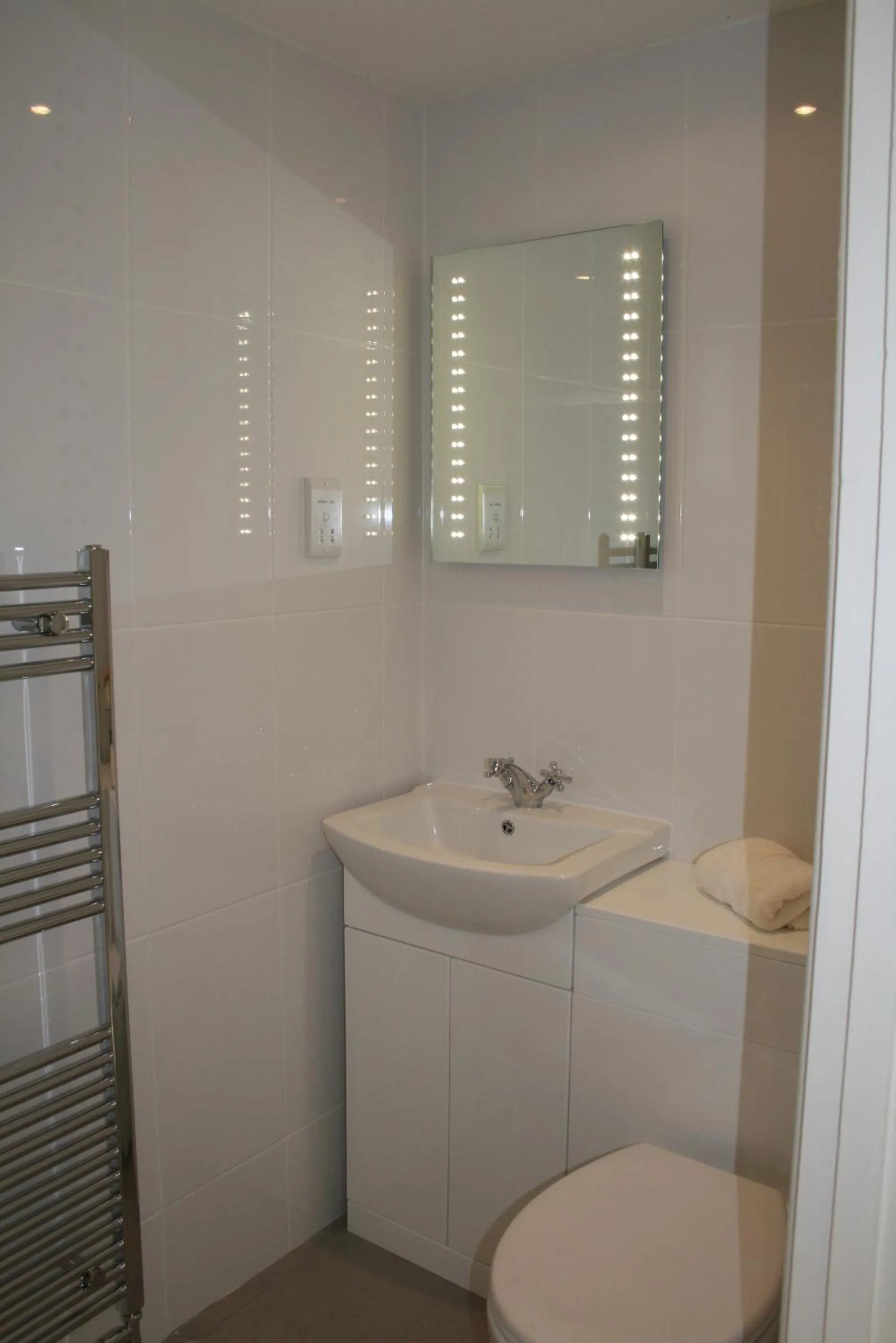 Bathroom in Golden Cross Holiday Park