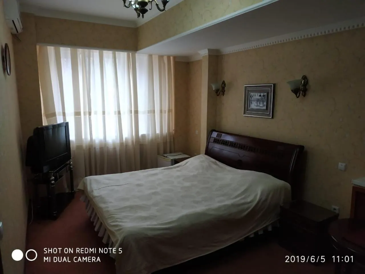 Bed in Hotel Botakoz