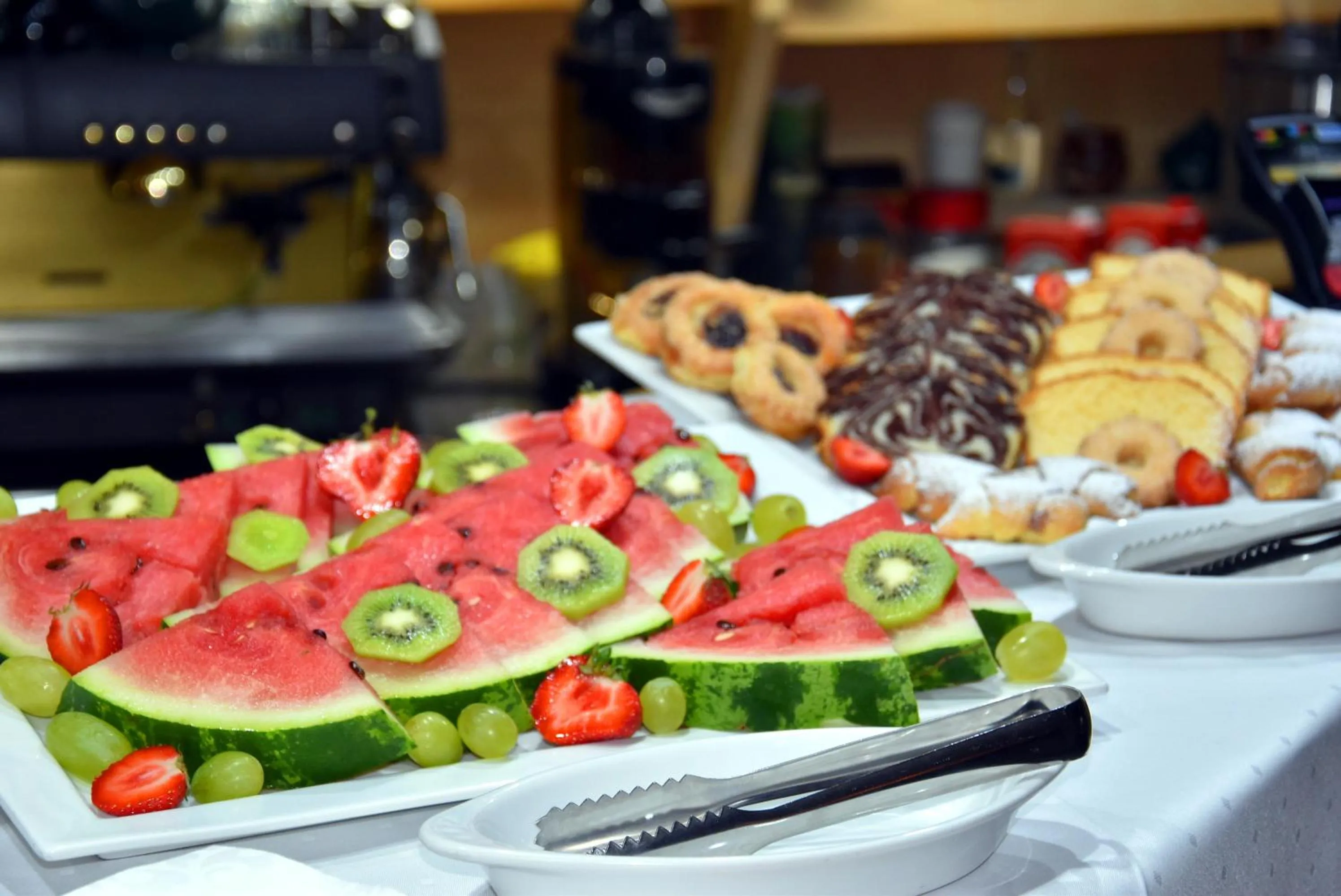 Breakfast in Tatrzański Bór Apartamenty