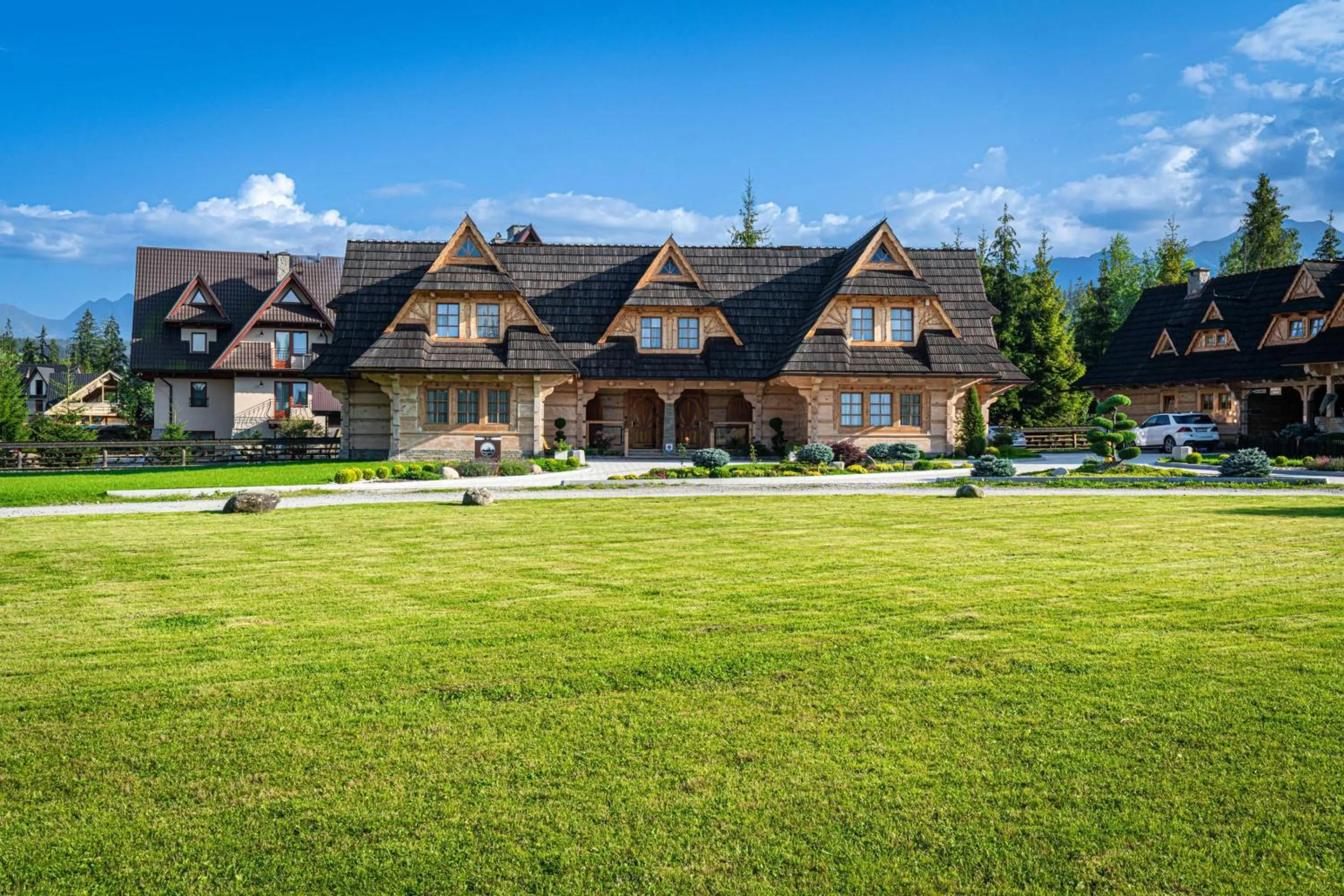 Property building in Tatrzański Bór Apartamenty
