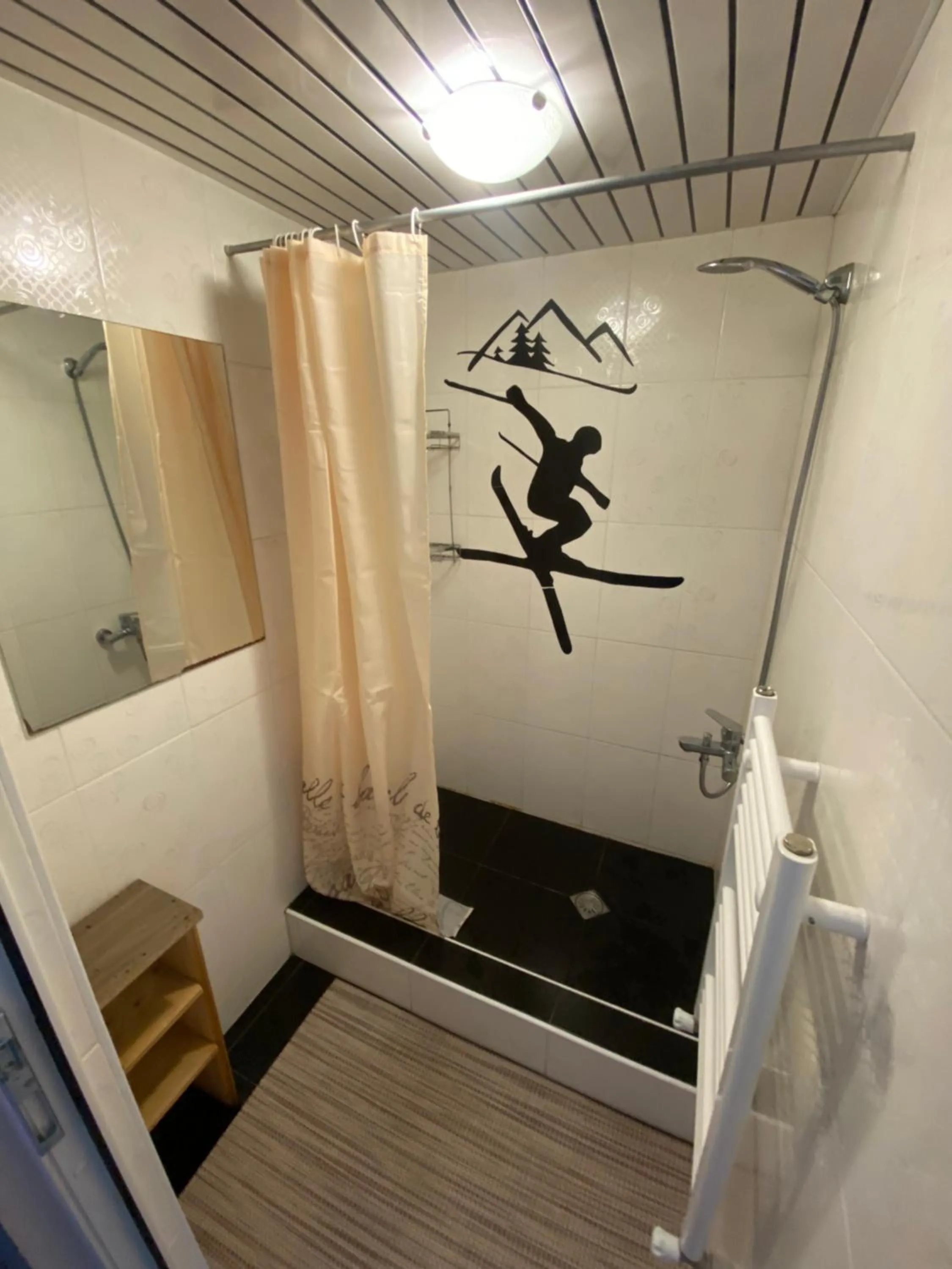 Shower in Riders House New Gudauri