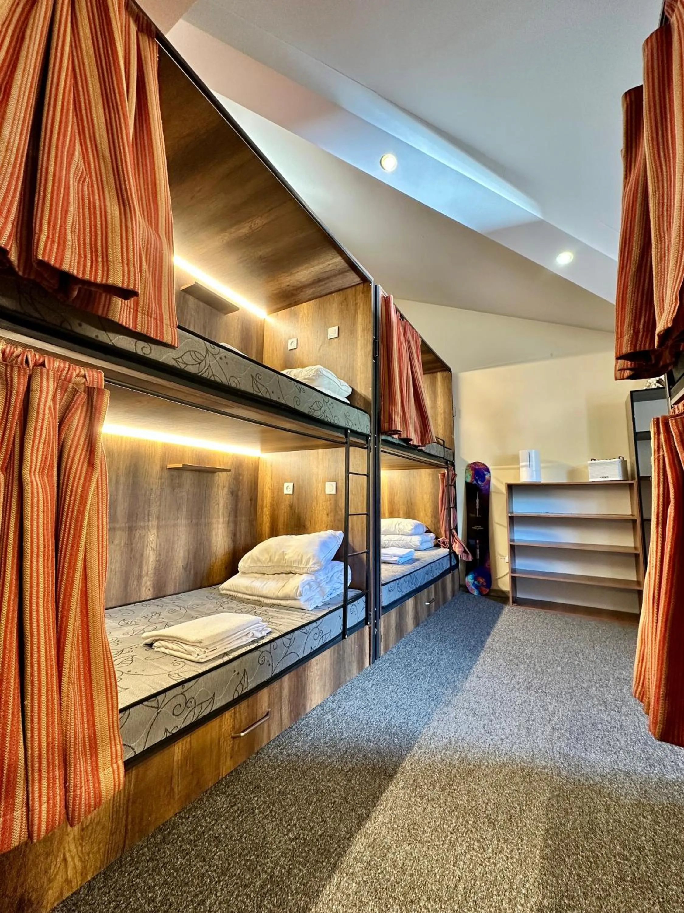 Photo of the whole room, Bed in Riders House New Gudauri