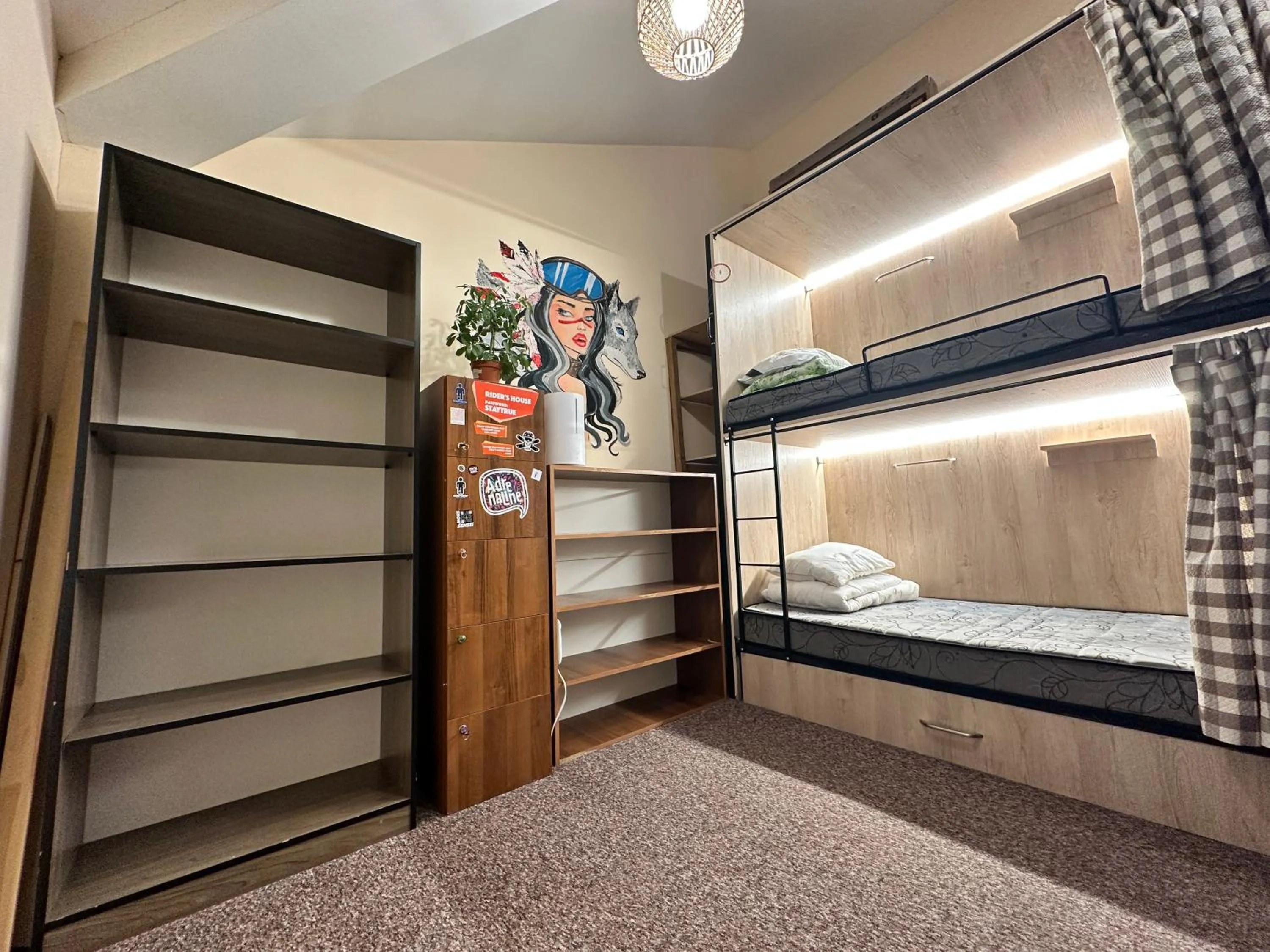 Photo of the whole room, Bed in Riders House New Gudauri