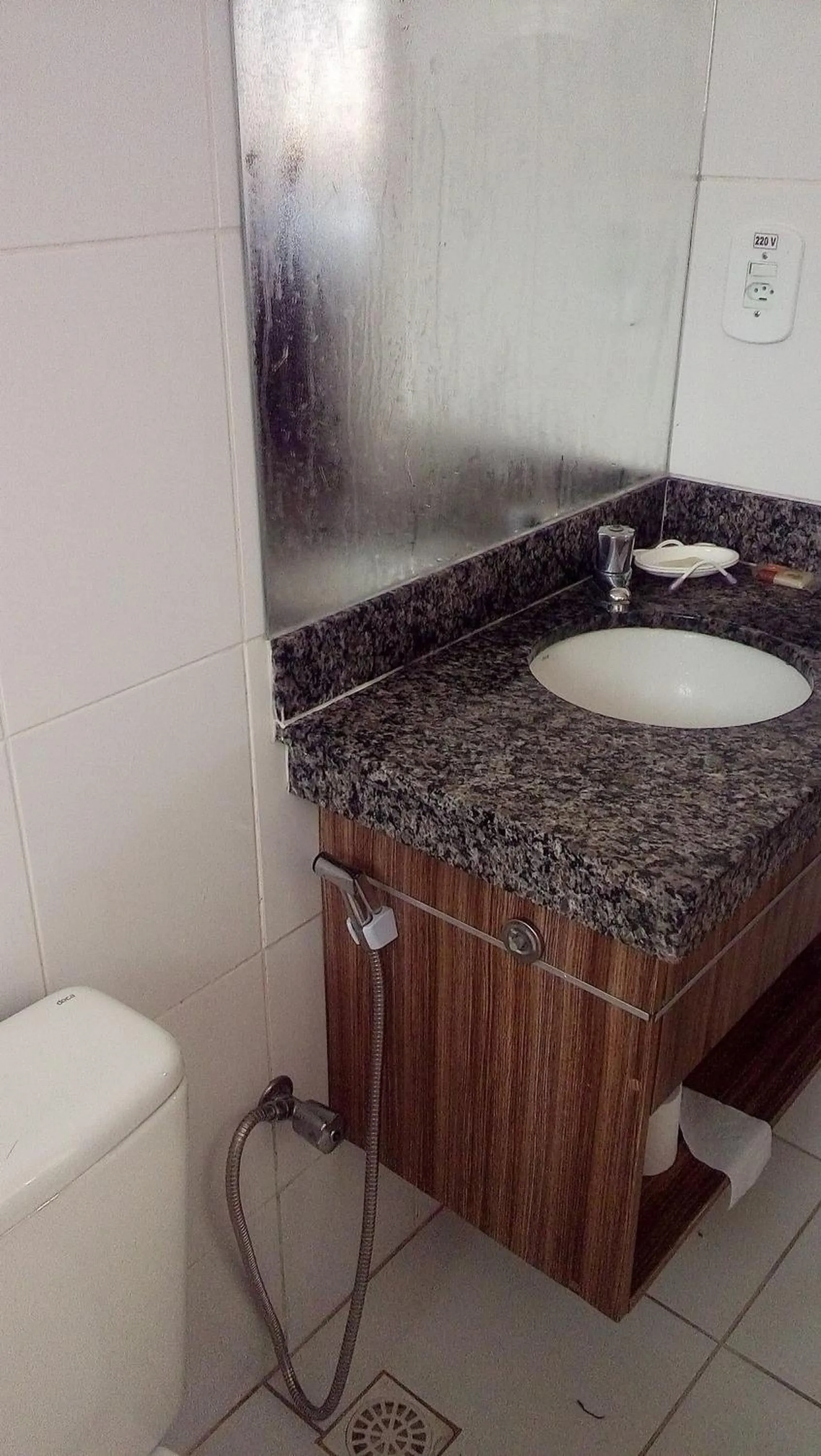 Toilet in L'acqua DiRoma - Gran Caldas Reservas