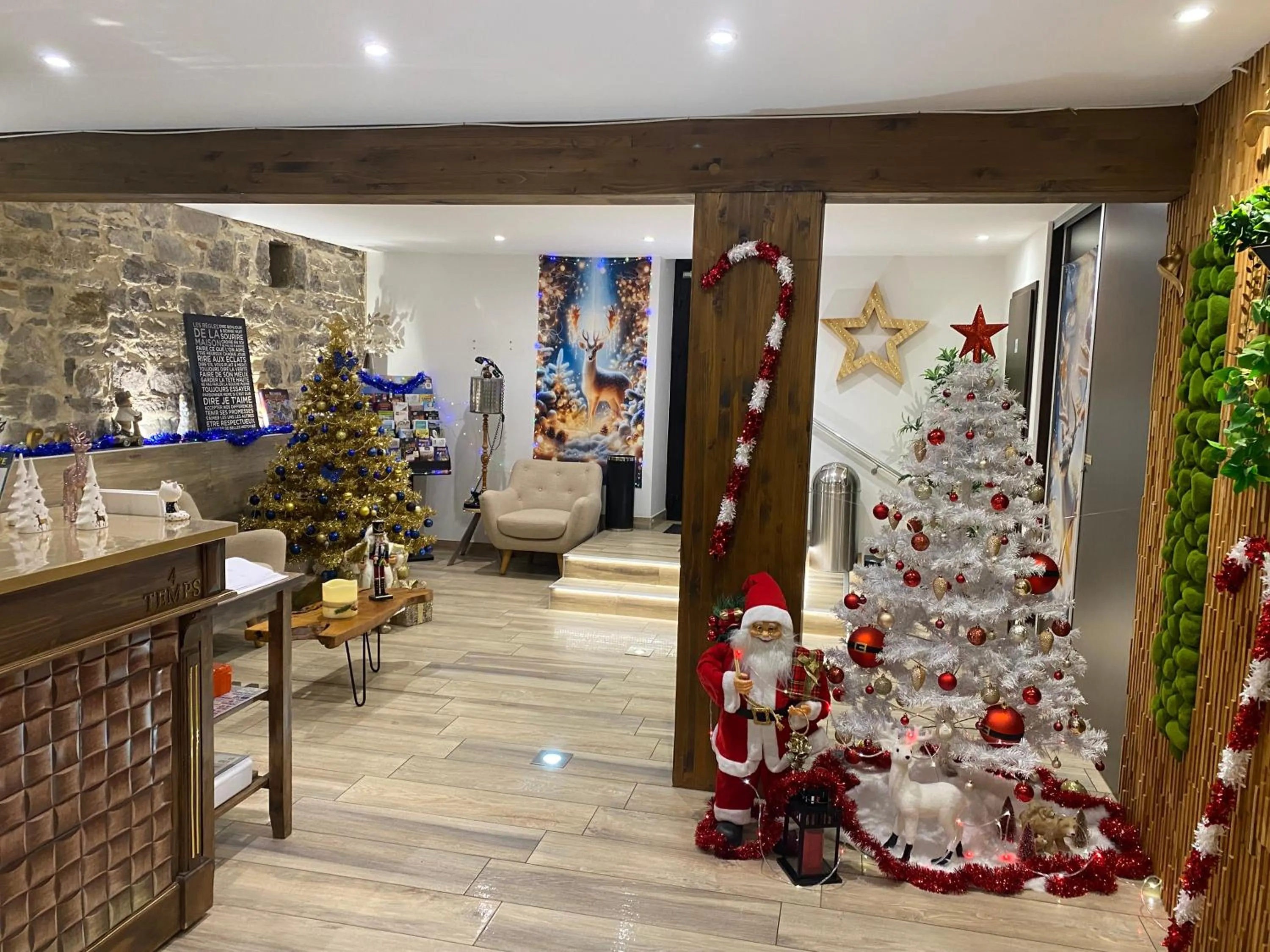 Lobby or reception in Le Moulin d'Oscar & Spa - Mulhouse Nord