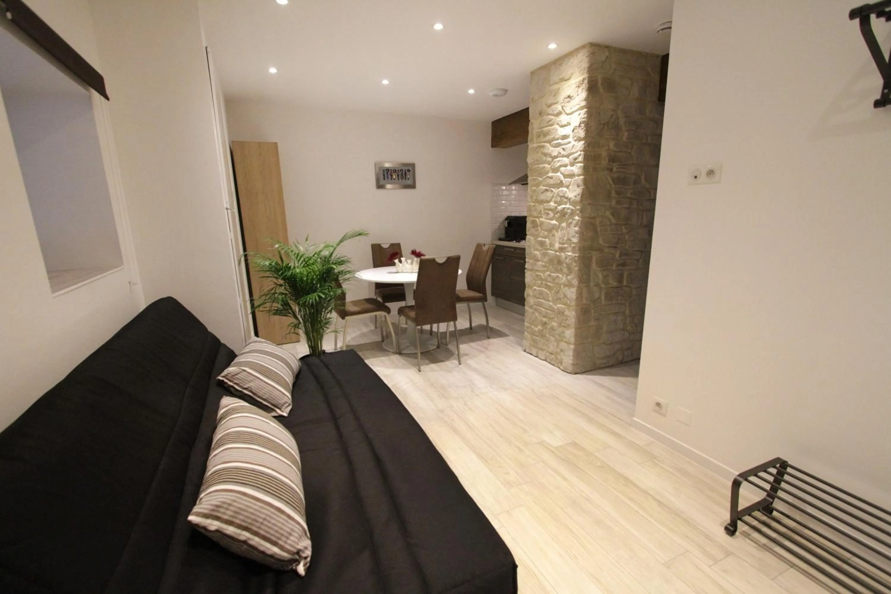 Living room in Le Moulin d'Oscar & Spa - Mulhouse Nord