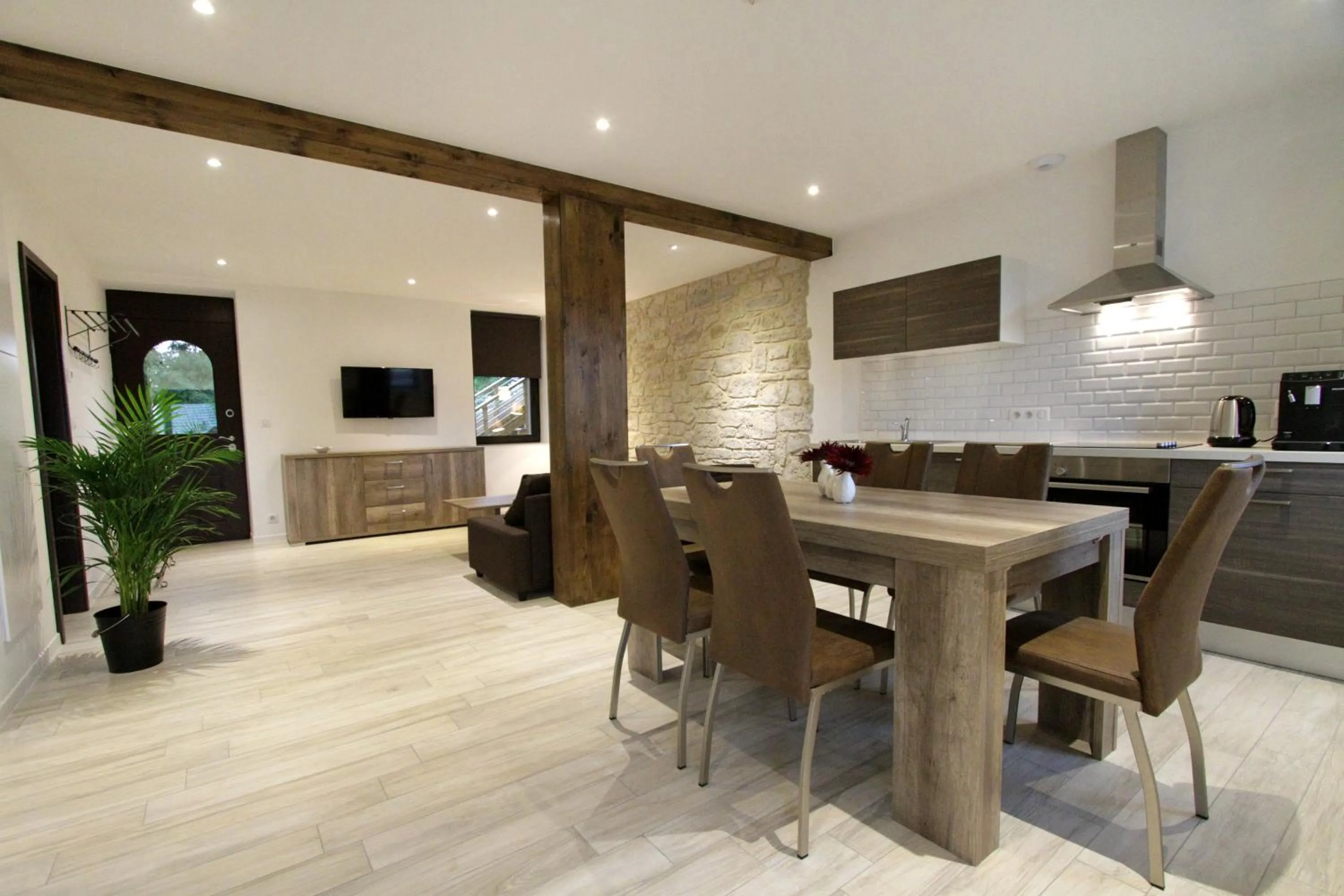 Kitchen or kitchenette in Le Moulin d'Oscar & Spa - Mulhouse Nord