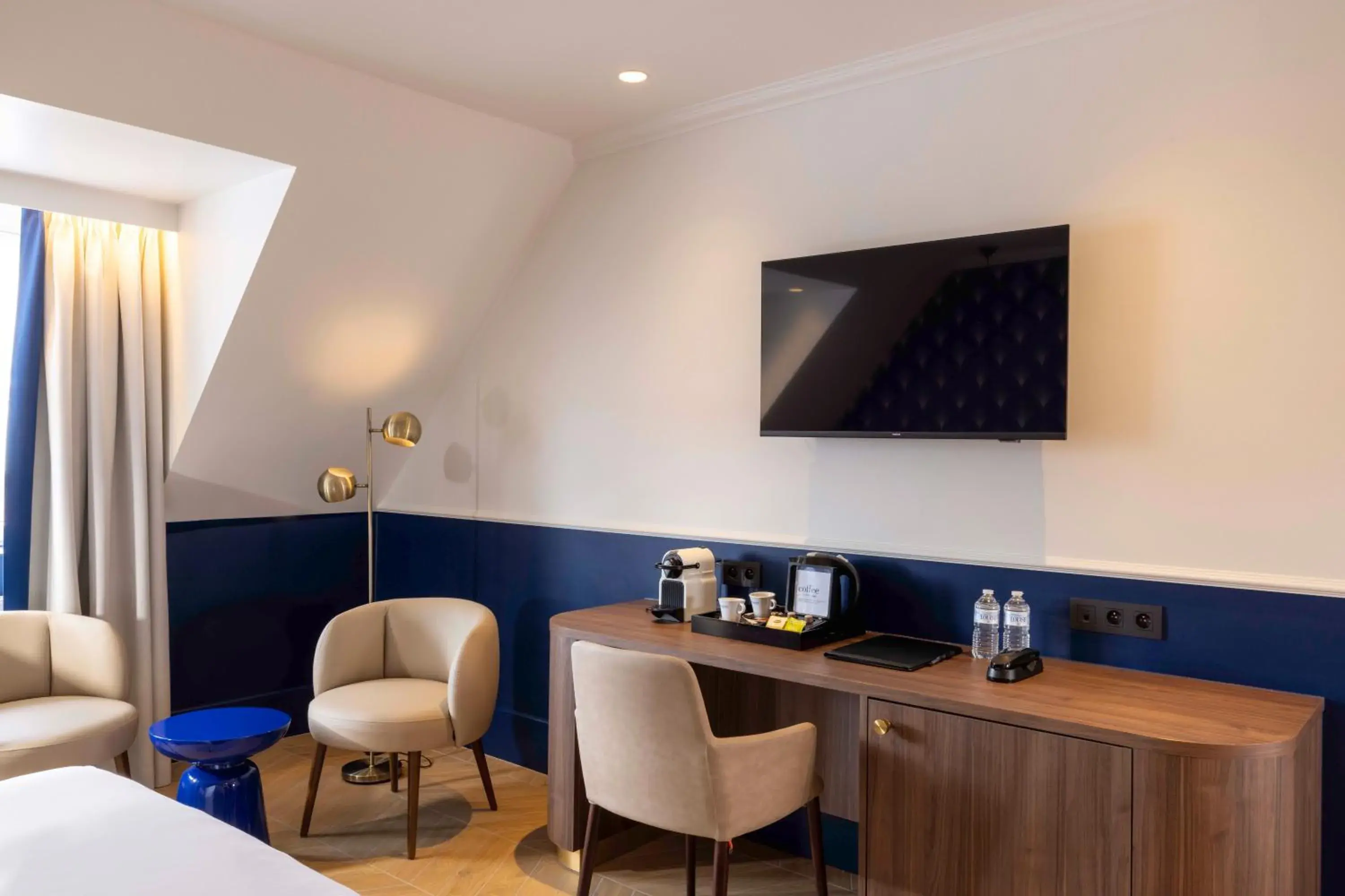 Living room, Bed in Hotel The Augustin Living room, Bed in Hotel The Augustin