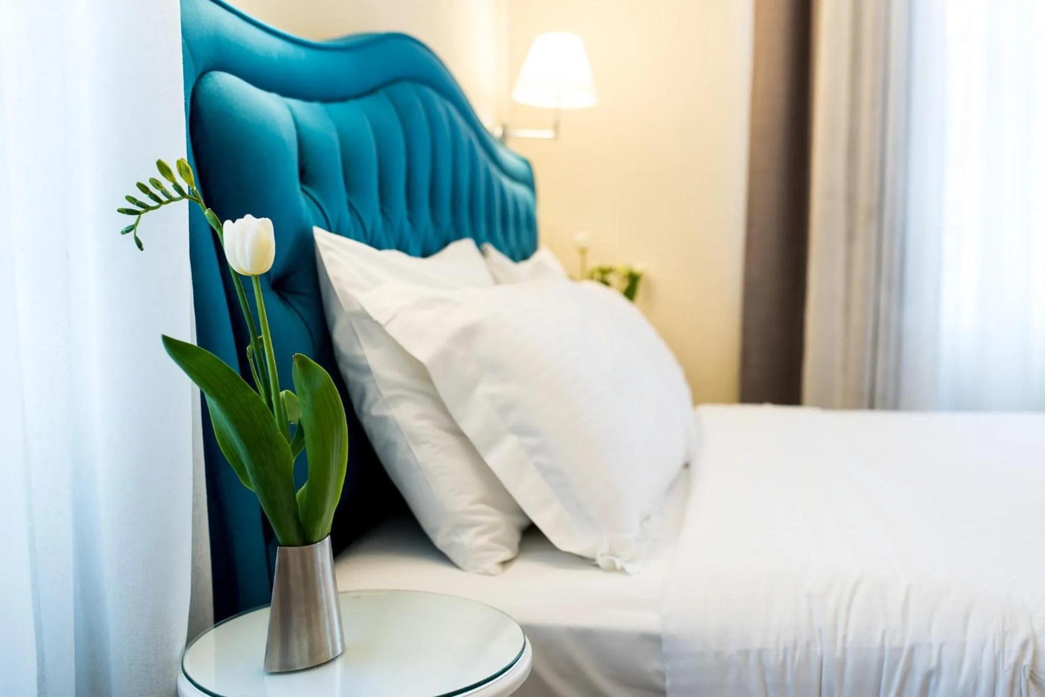 Decorative detail, Bed in Old Town Inn