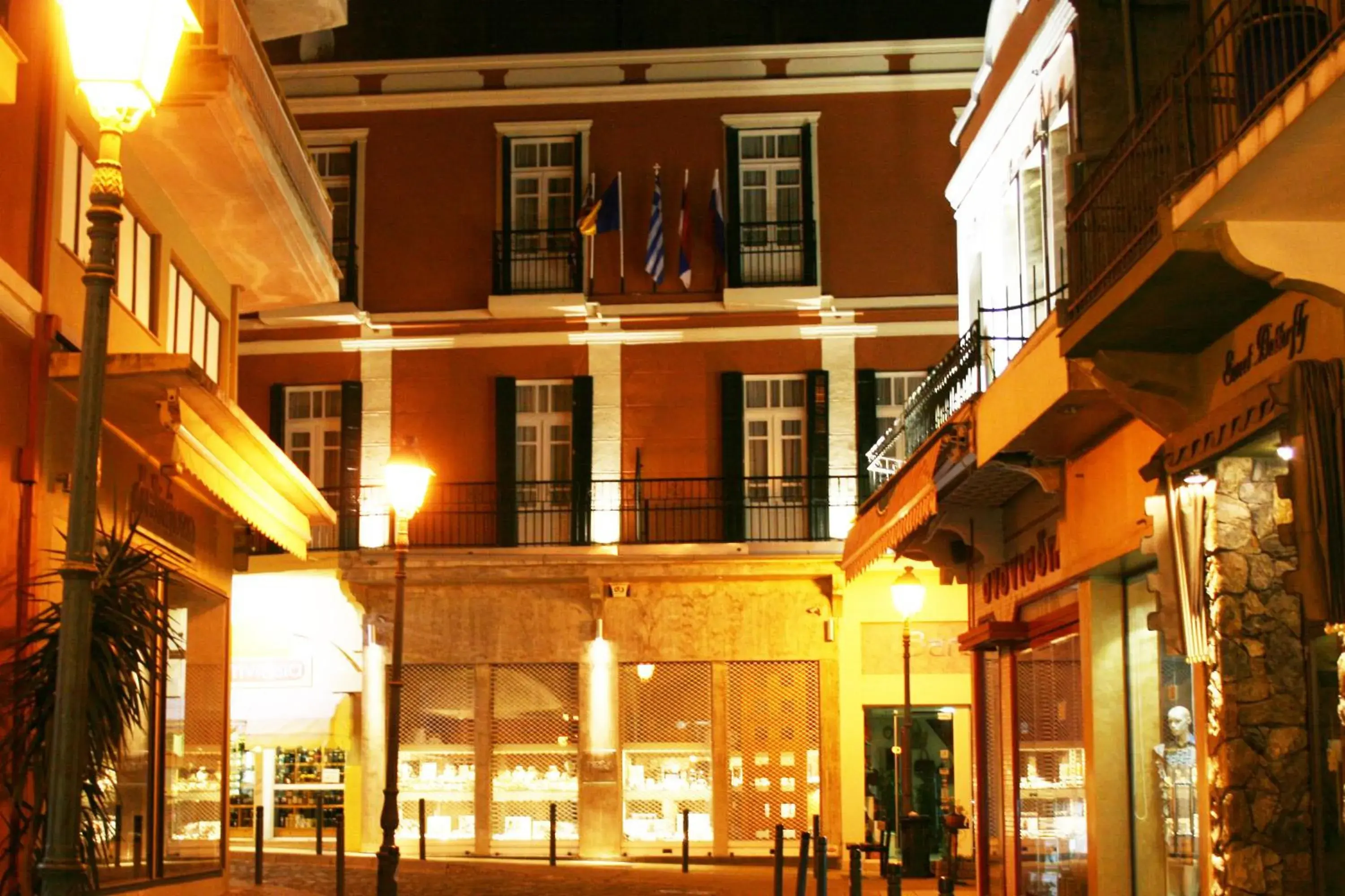 Property building in Old Town Inn Property building in Old Town Inn