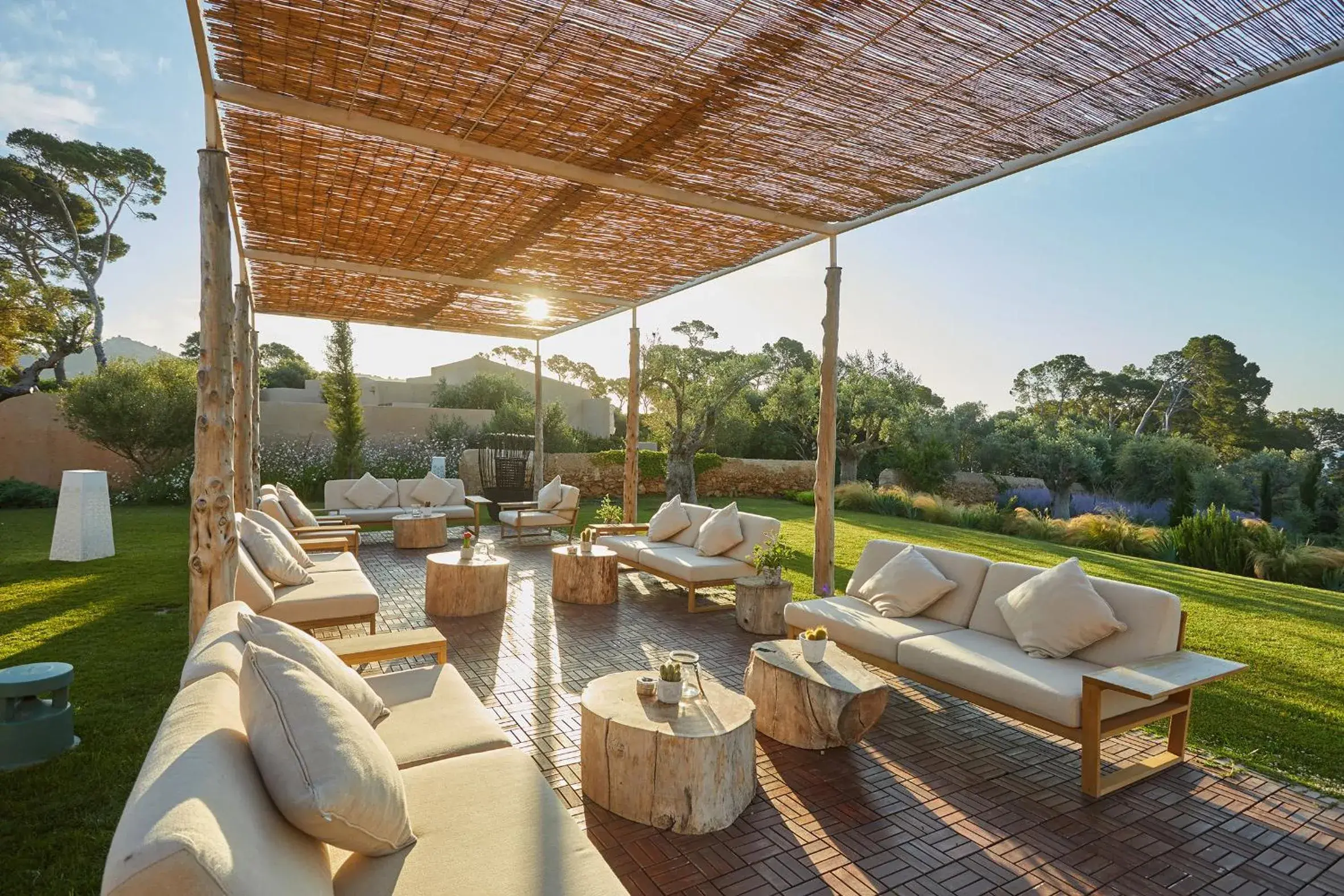 Lounge or bar in Pleta de Mar, Grand Luxury Hotel by Nature - Adults Only Lounge or bar in Pleta de Mar, Grand Luxury Hotel by Nature - Adults Only