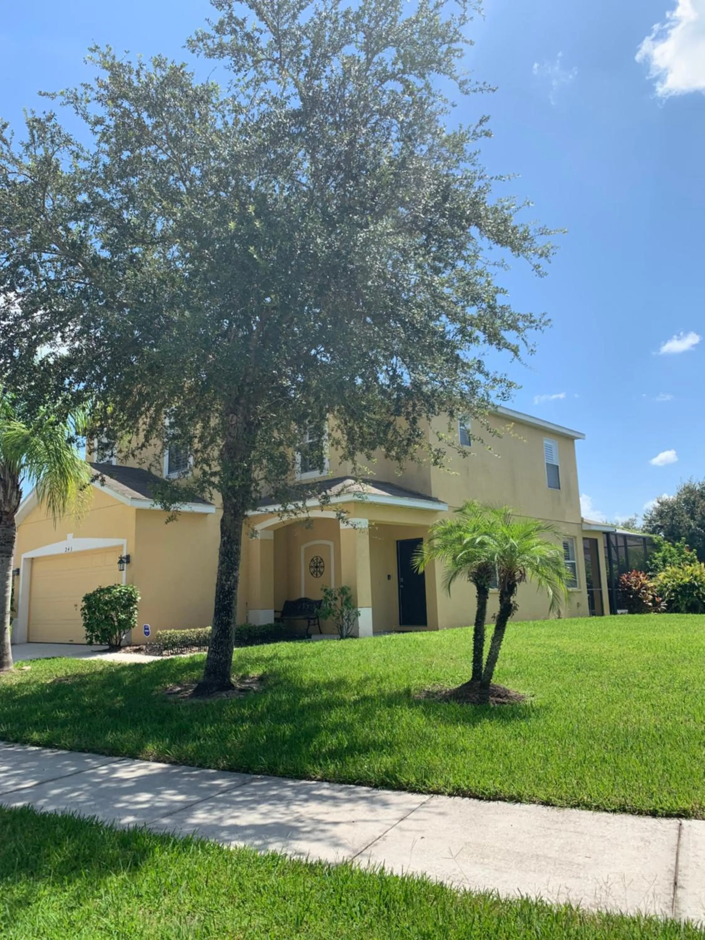 Property building in Cozy Villa With South Facing Pool