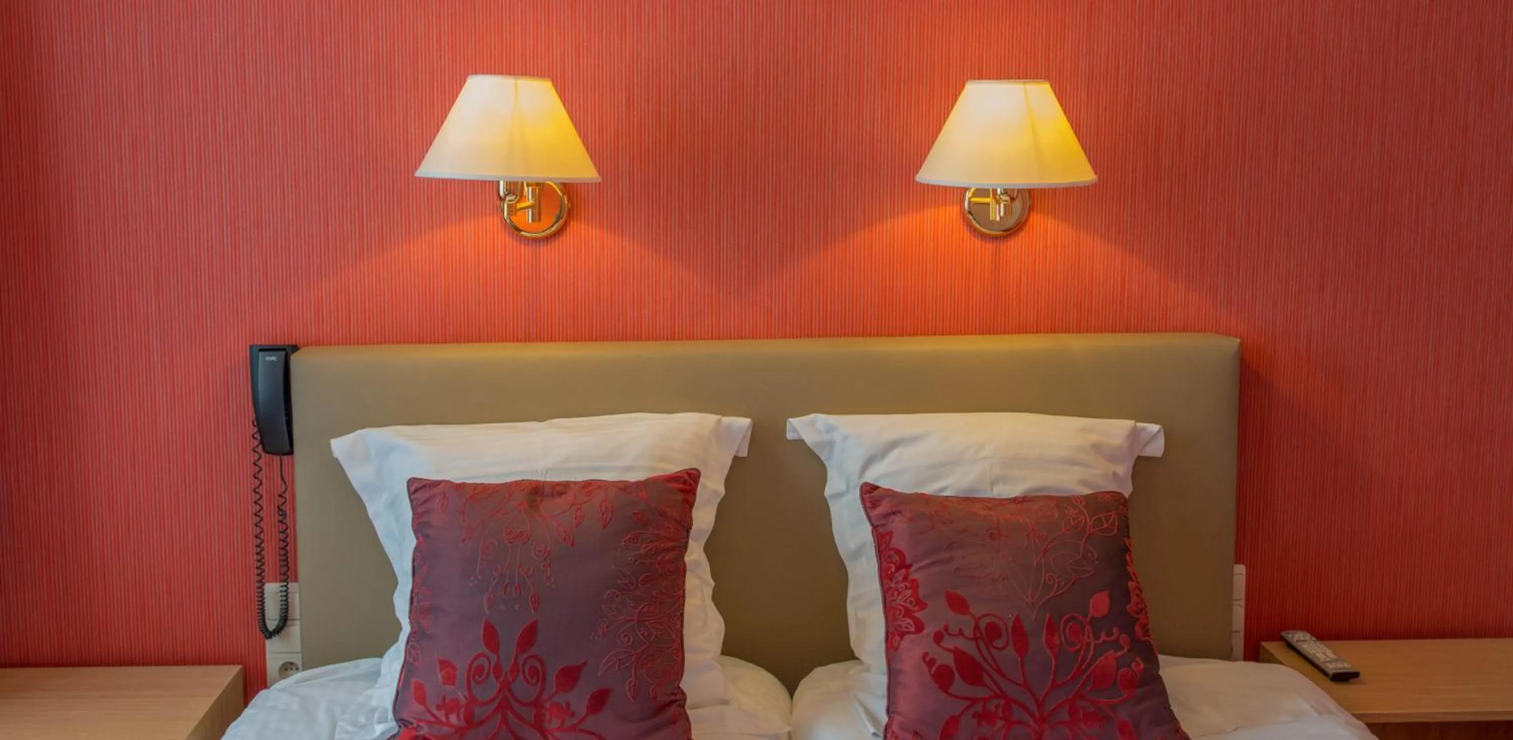 Bed in Hotel Groeninghe