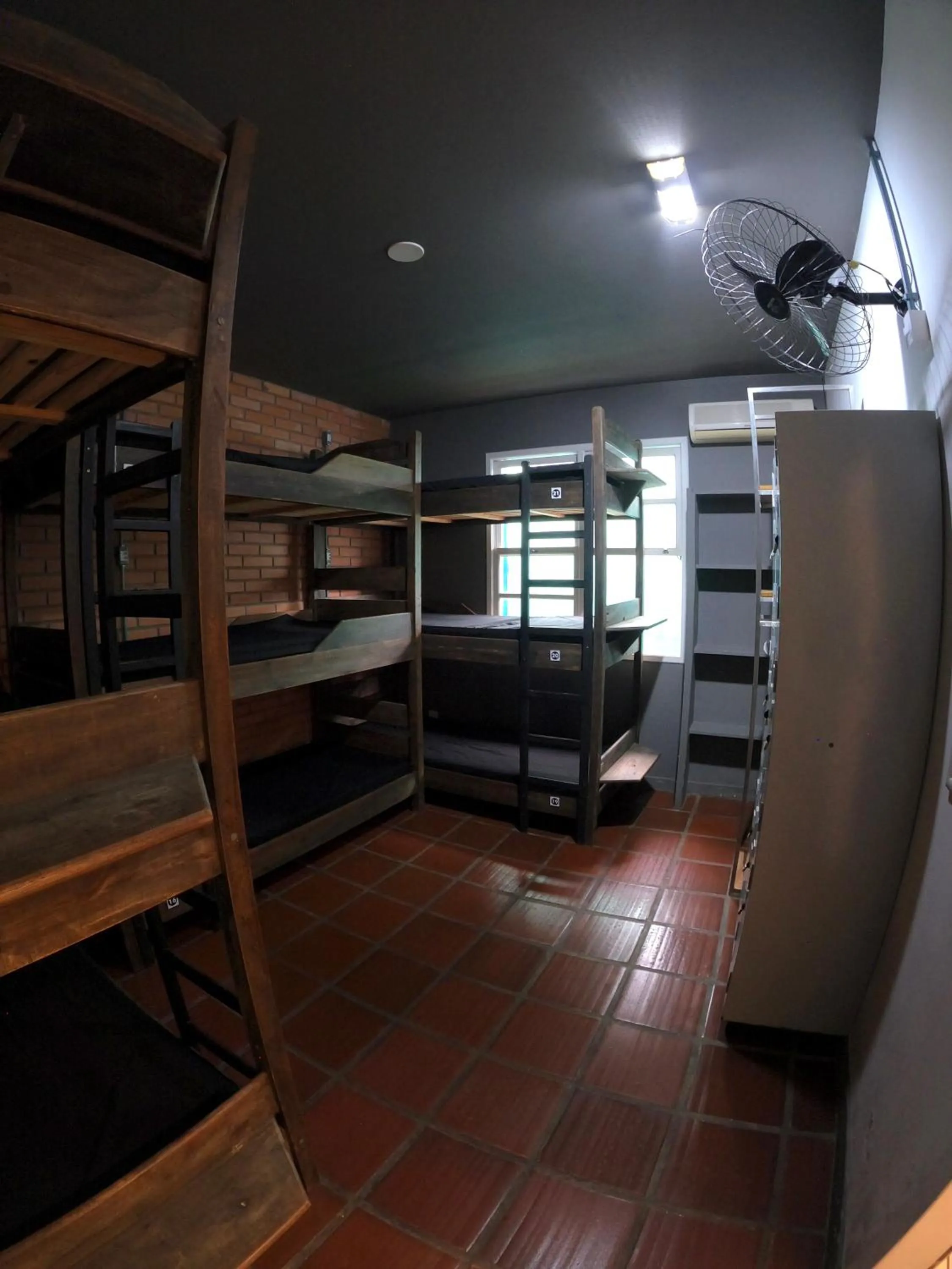 bunk bed, Bed in World Hostel - Canasvieiras