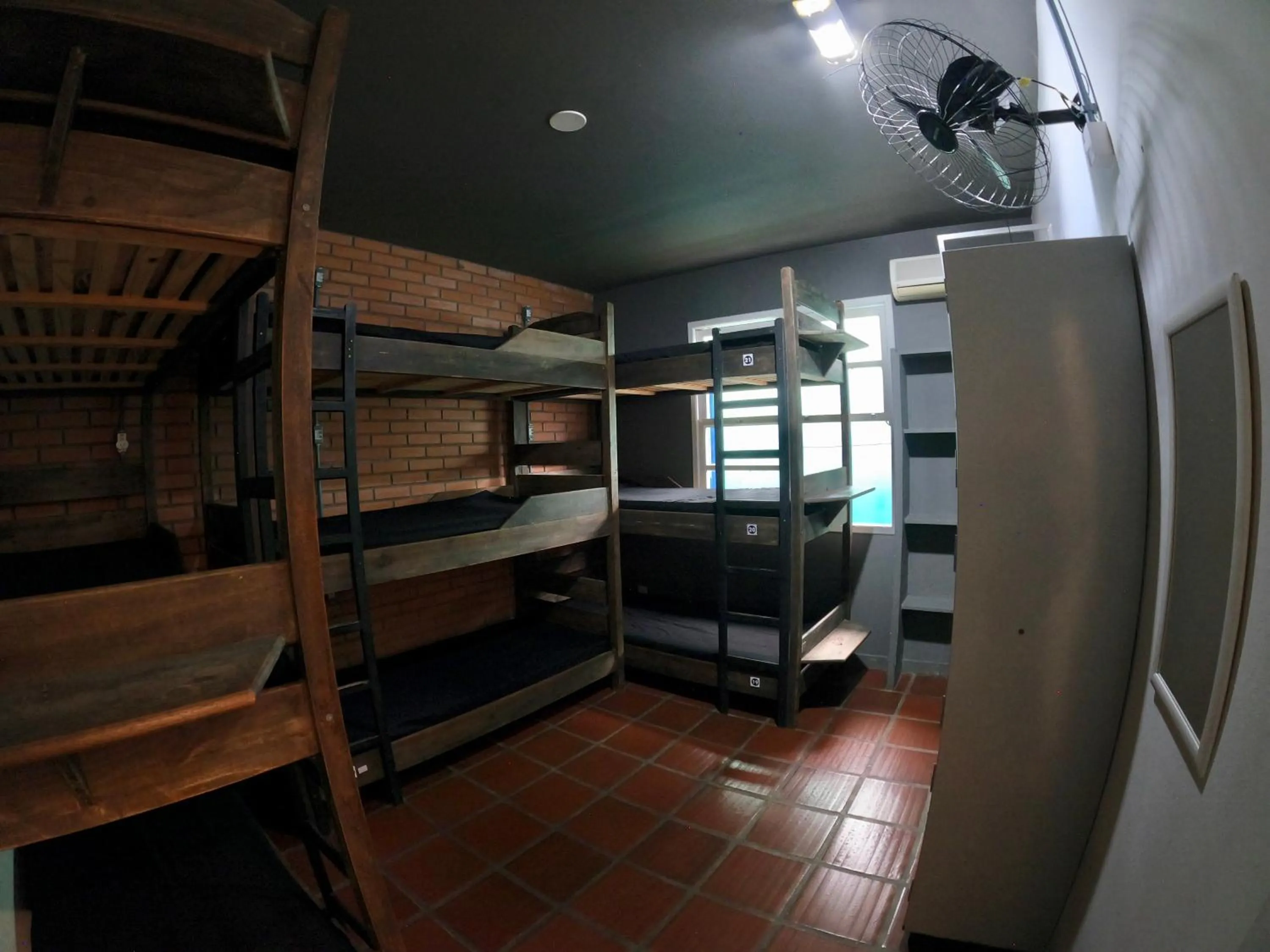 bunk bed, Bed in World Hostel - Canasvieiras