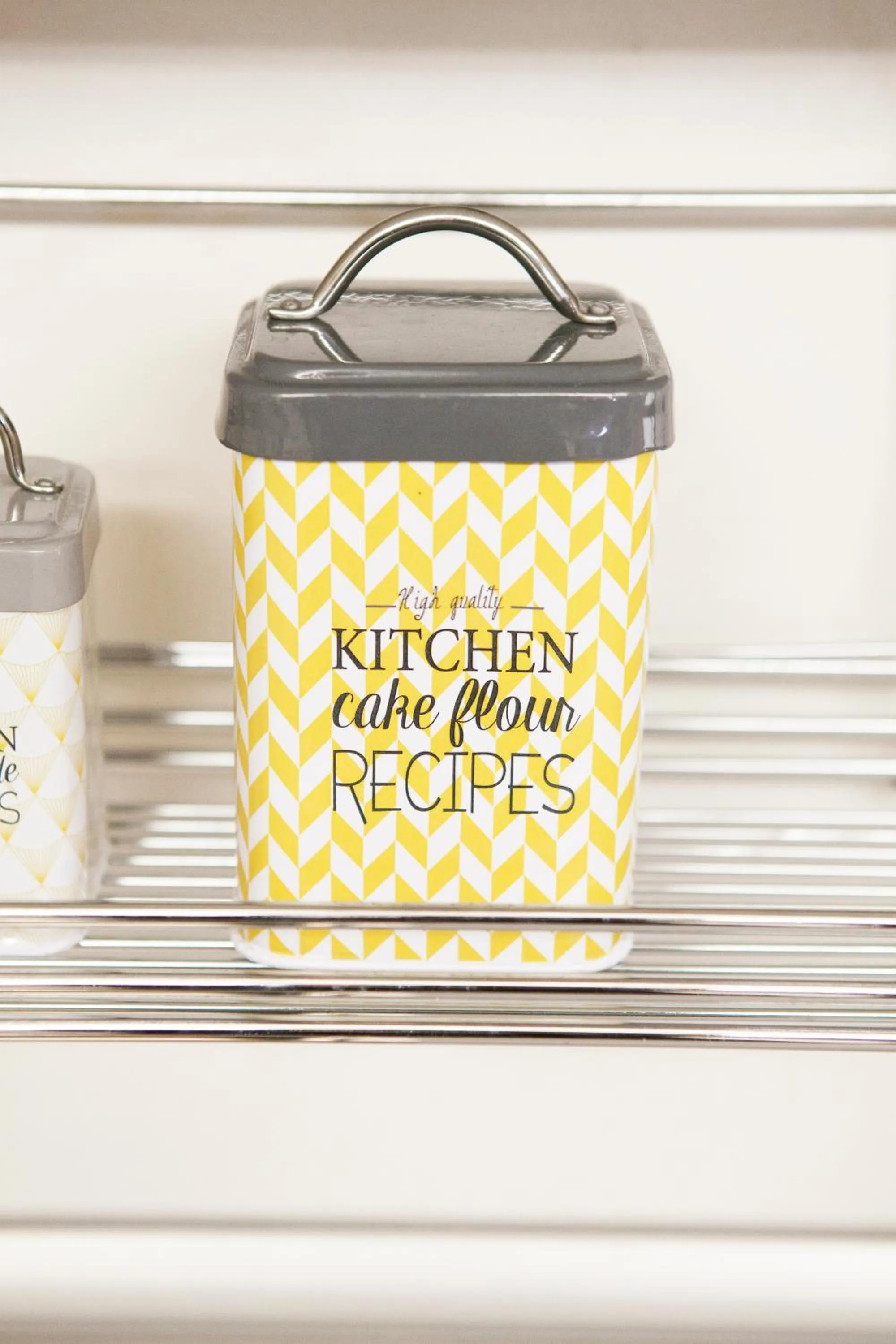 Kitchen or kitchenette in Alessia's Flat - Mac Mahon