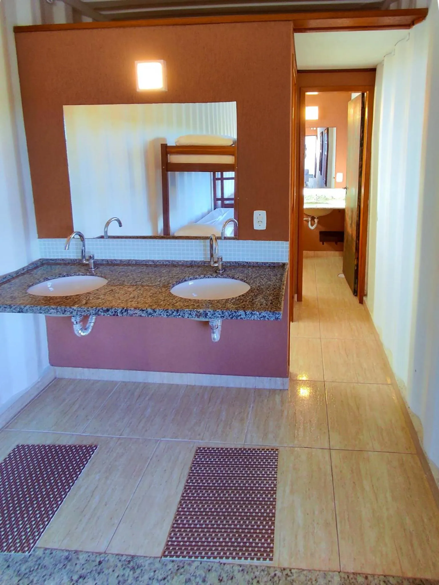 Container Eco Suítes