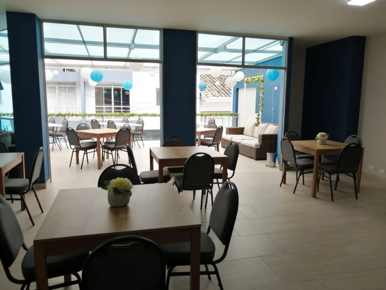 Restaurant/places to eat in Hotel Los Cristales