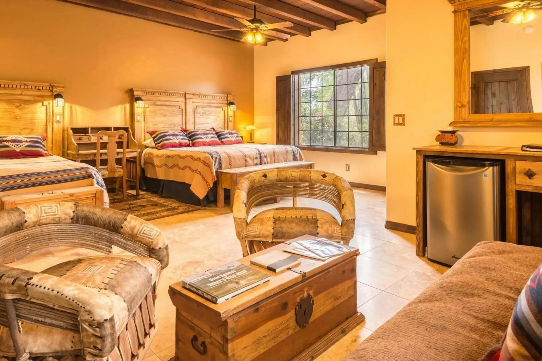 Photo of the whole room, Bed in White Stallion Ranch Photo of the whole room, Bed in White Stallion Ranch