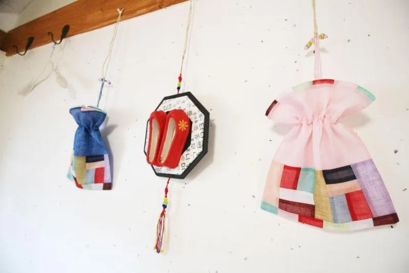 Decorative detail in Sori poonggyung