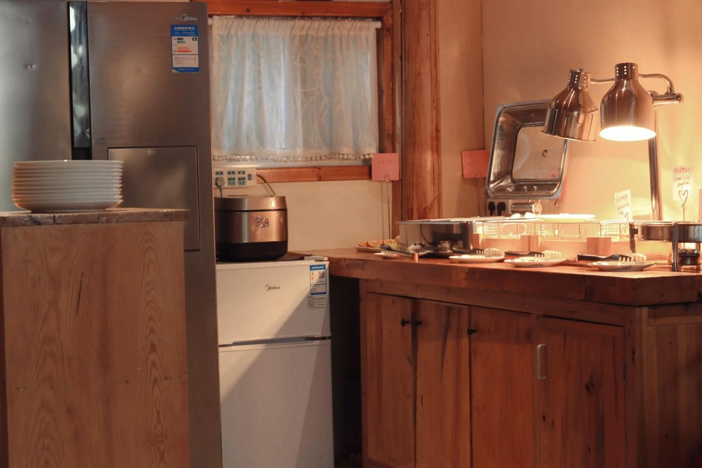 Restaurant/places to eat in Mild Spring Boutique Hotel