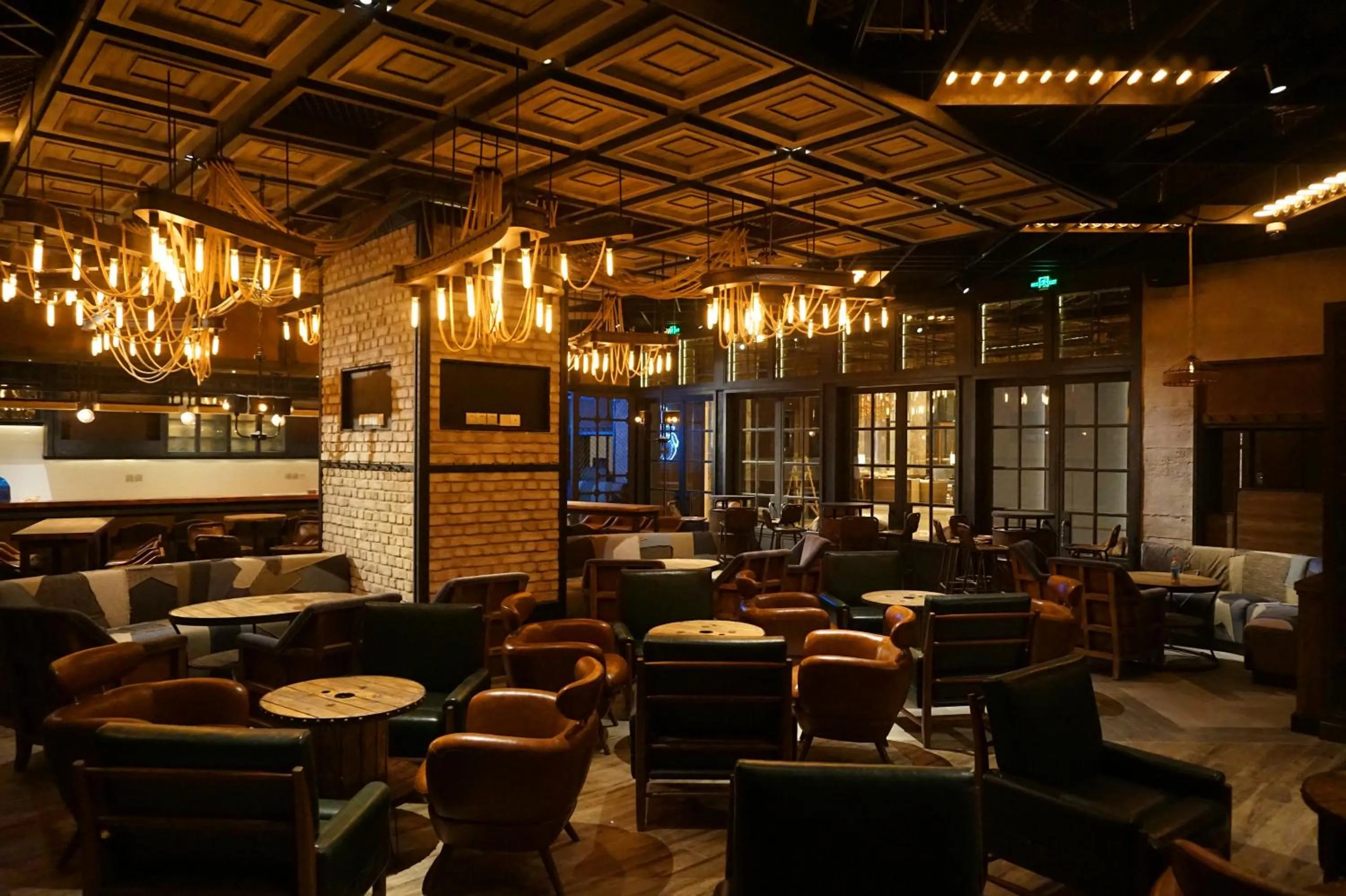 Restaurant/places to eat in Shangri-La Songbei, Harbin