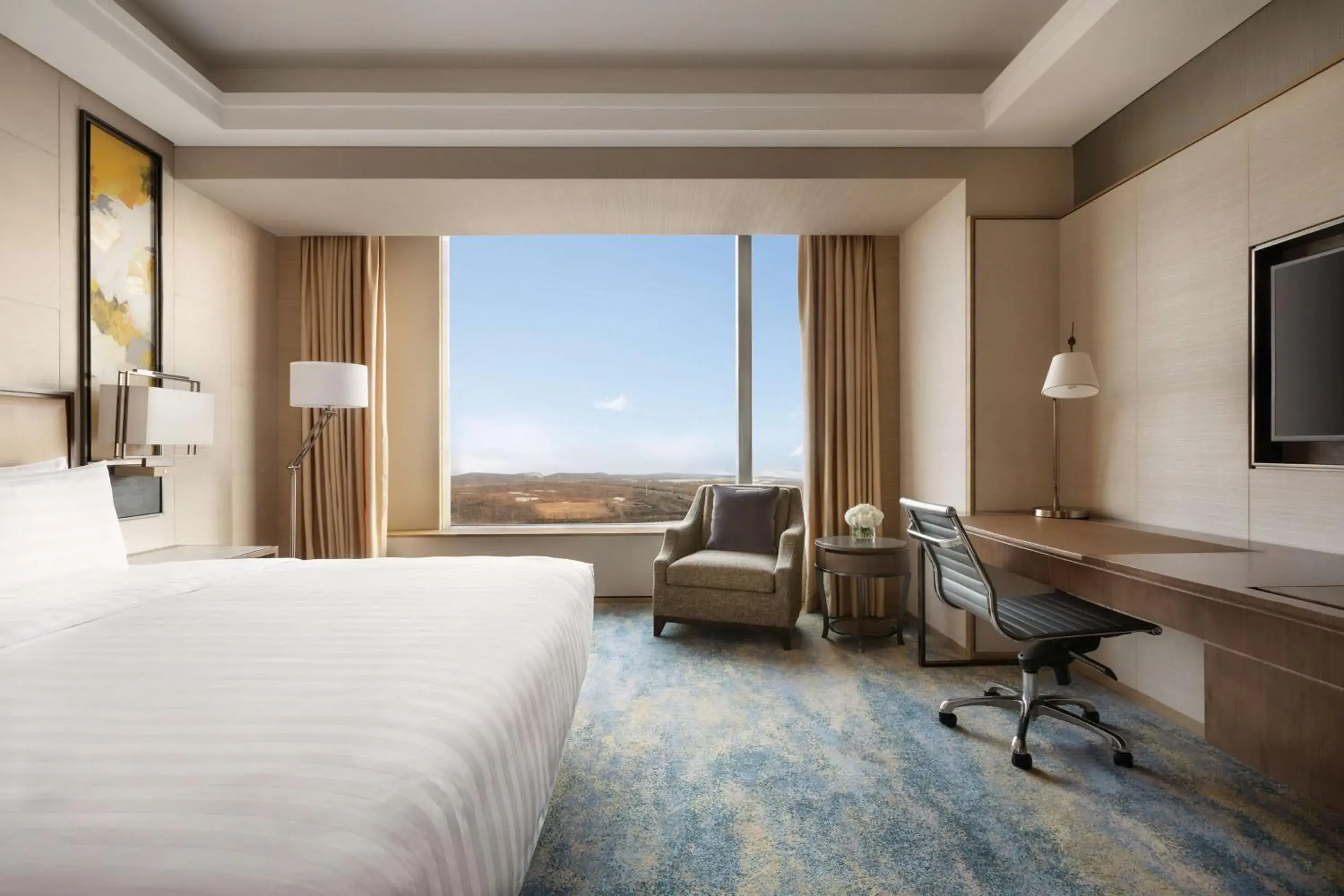 Bedroom, Bed in Shangri-La Songbei, Harbin Bedroom, Bed in Shangri-La Songbei, Harbin