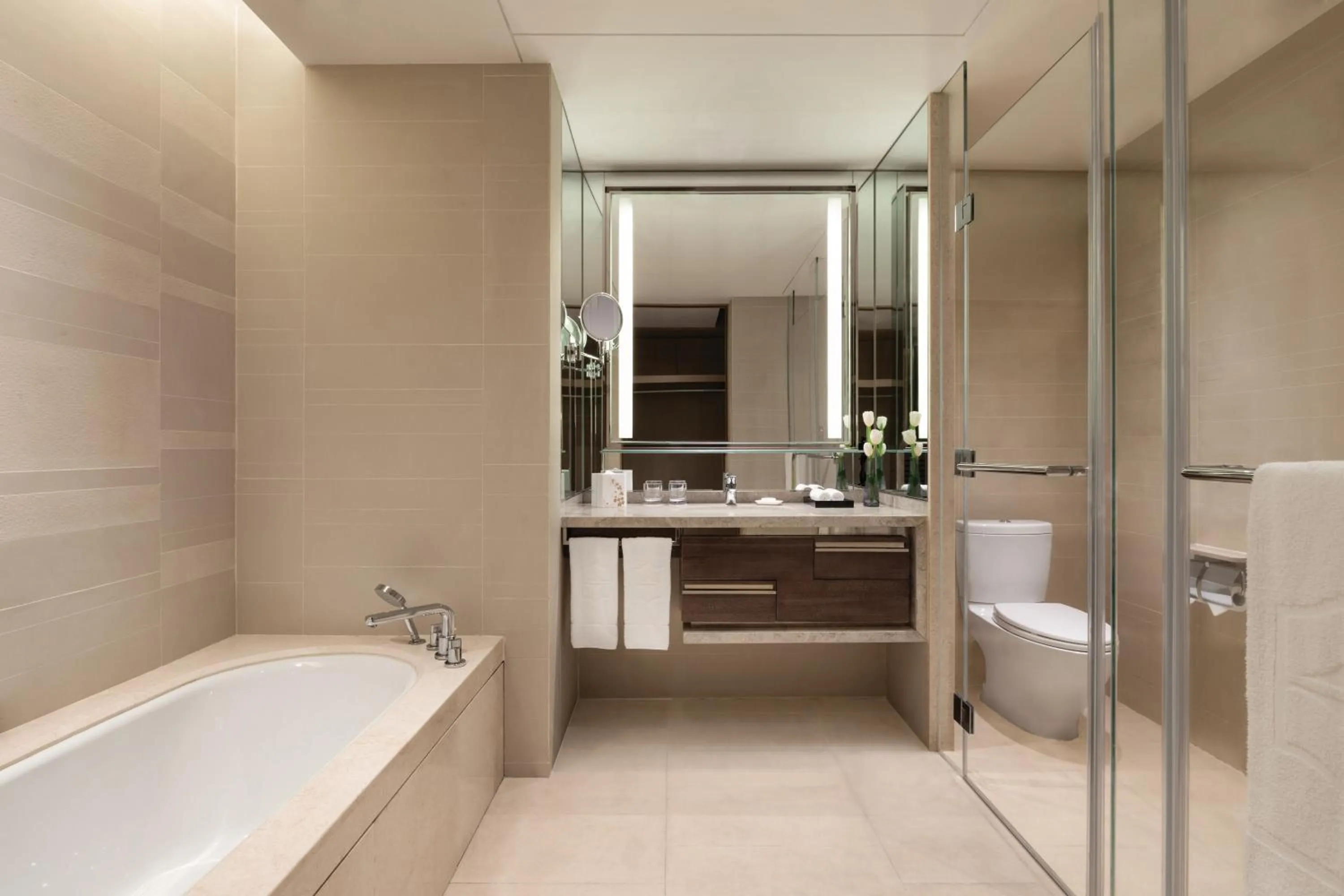 Toilet in Shangri-La Songbei, Harbin