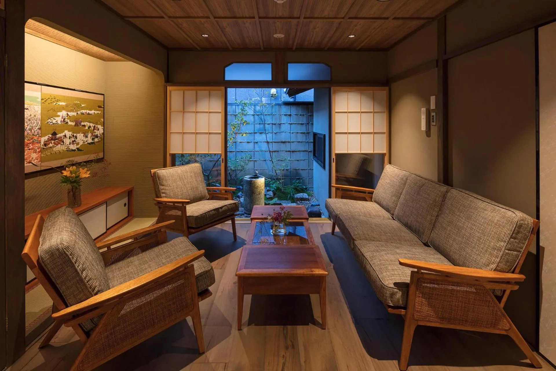Living room in Sumitsugu Machiya House