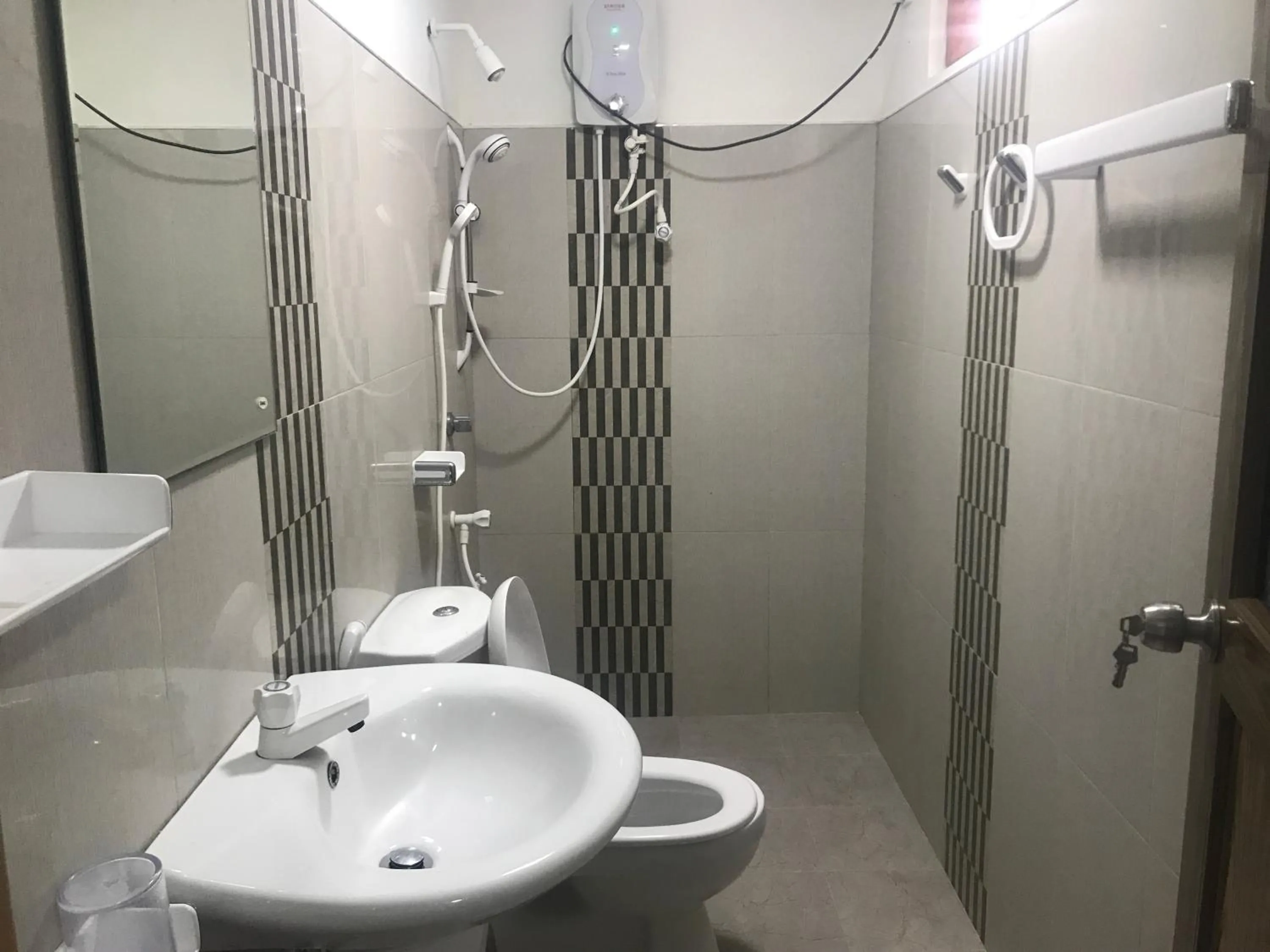 Bathroom in Hotel Camorich