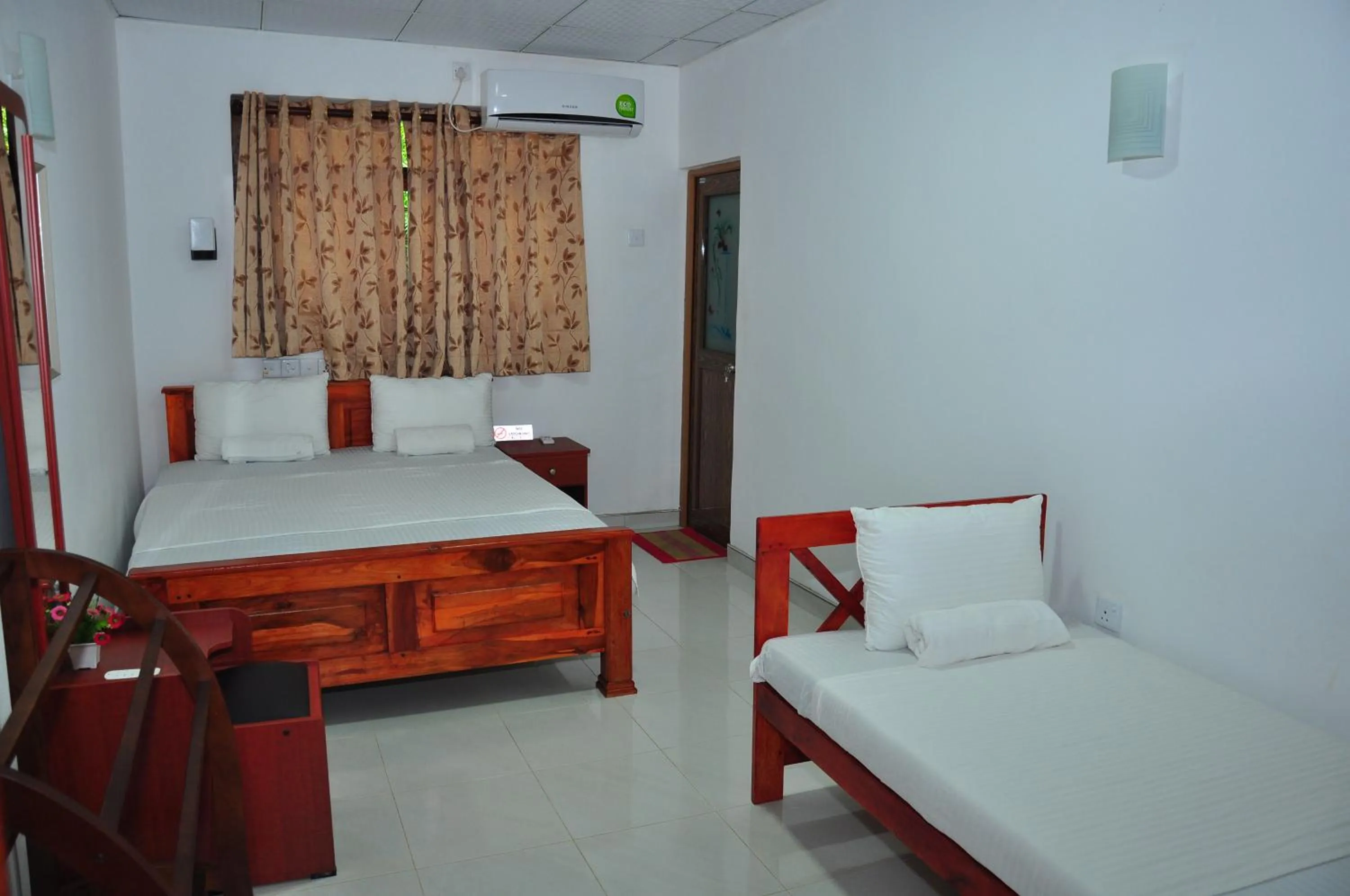 Bed in Hotel Camorich