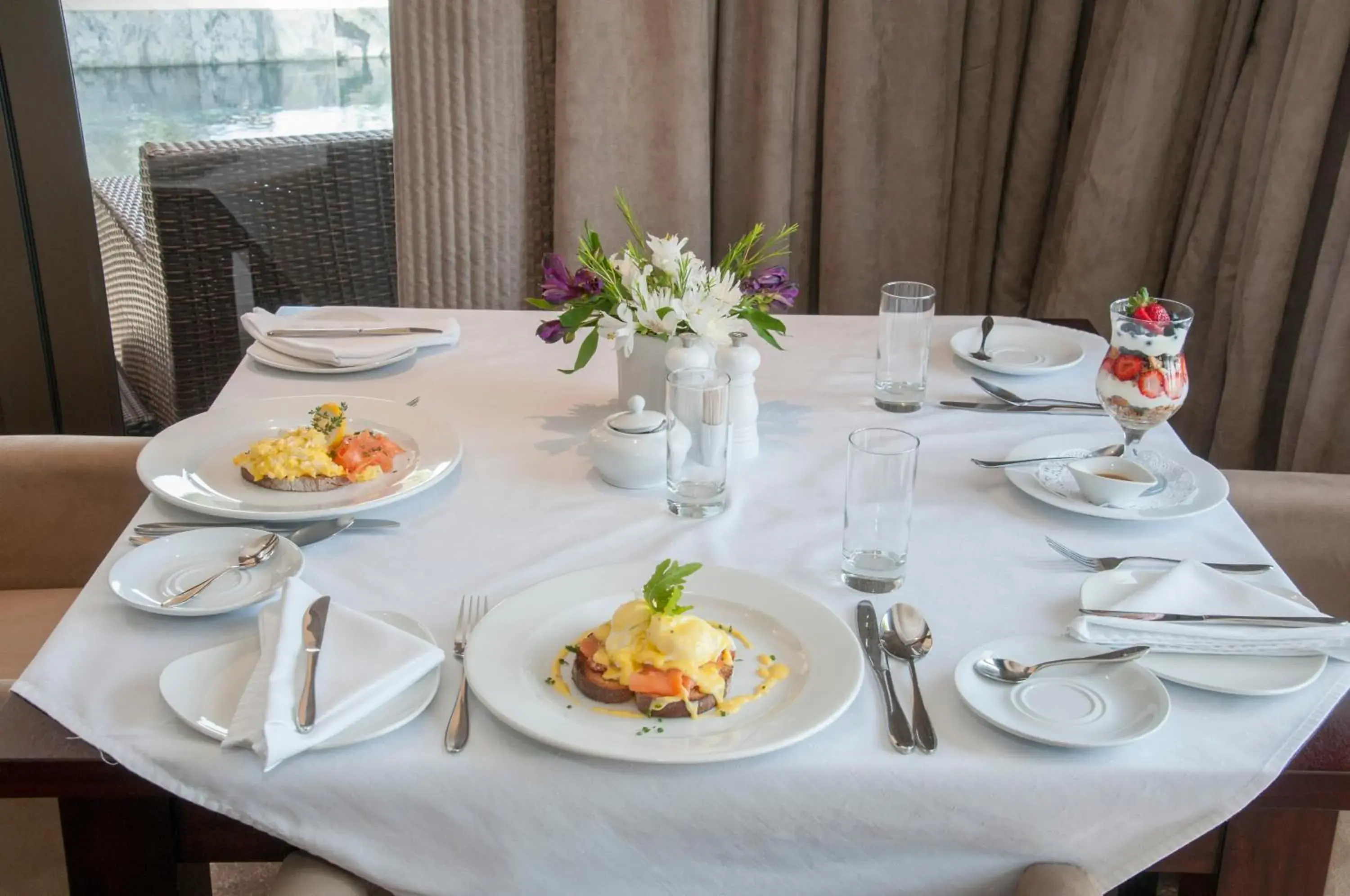 English/Irish breakfast in The Mount Knysna English/Irish breakfast in The Mount Knysna