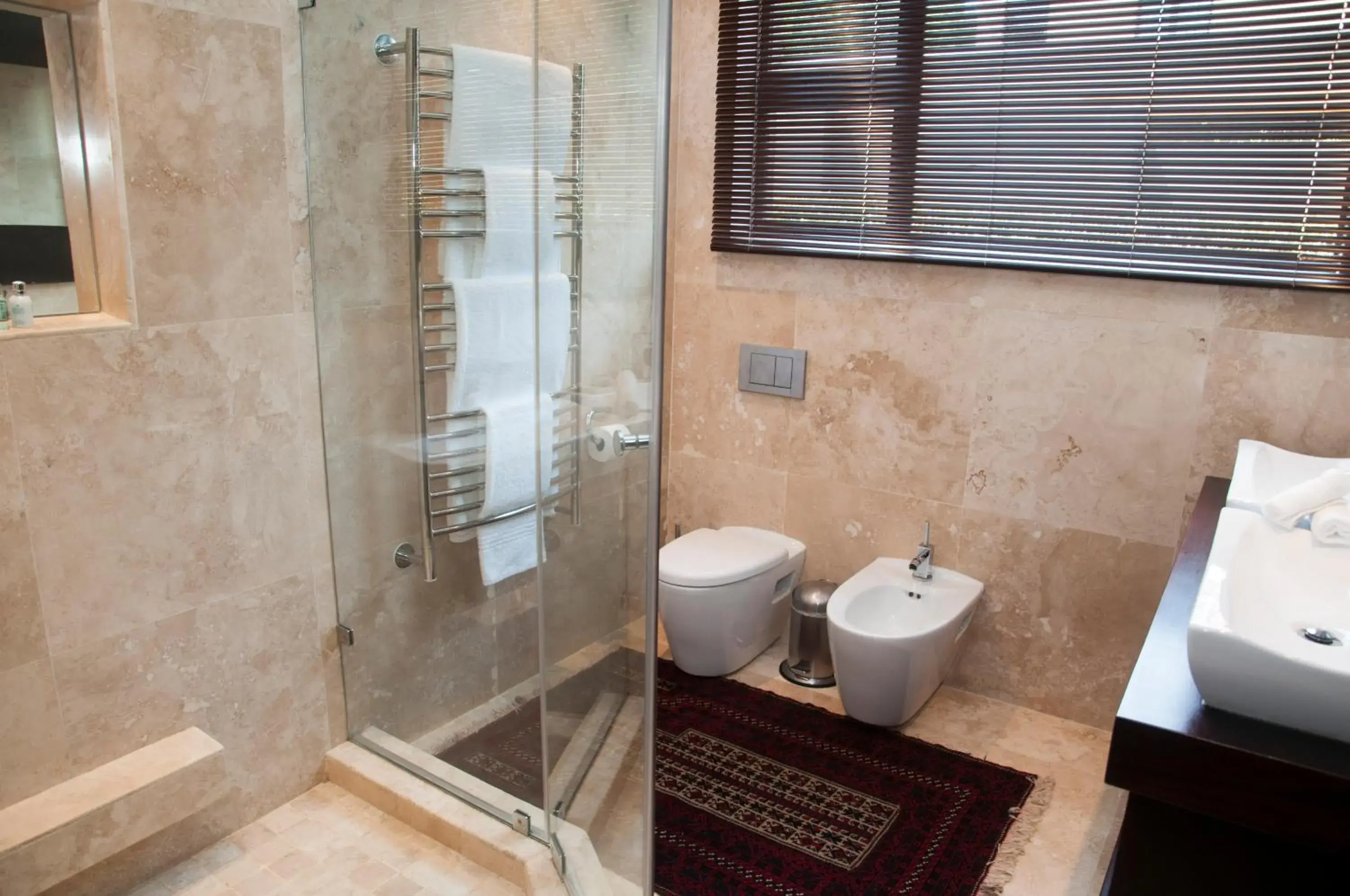 Bathroom in The Mount Knysna Bathroom in The Mount Knysna