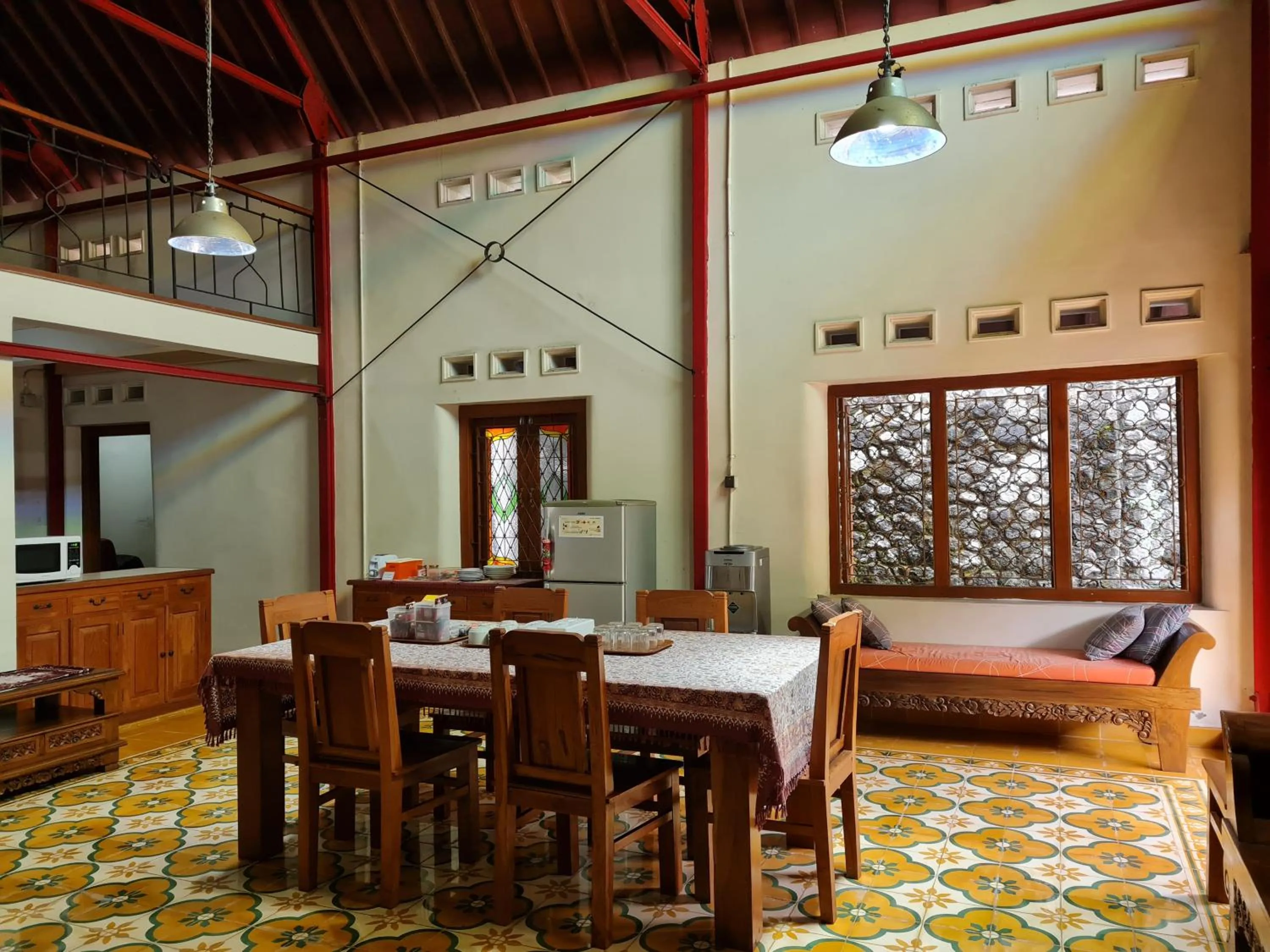 Dining area in Omah Pitoe Yogya Homestay