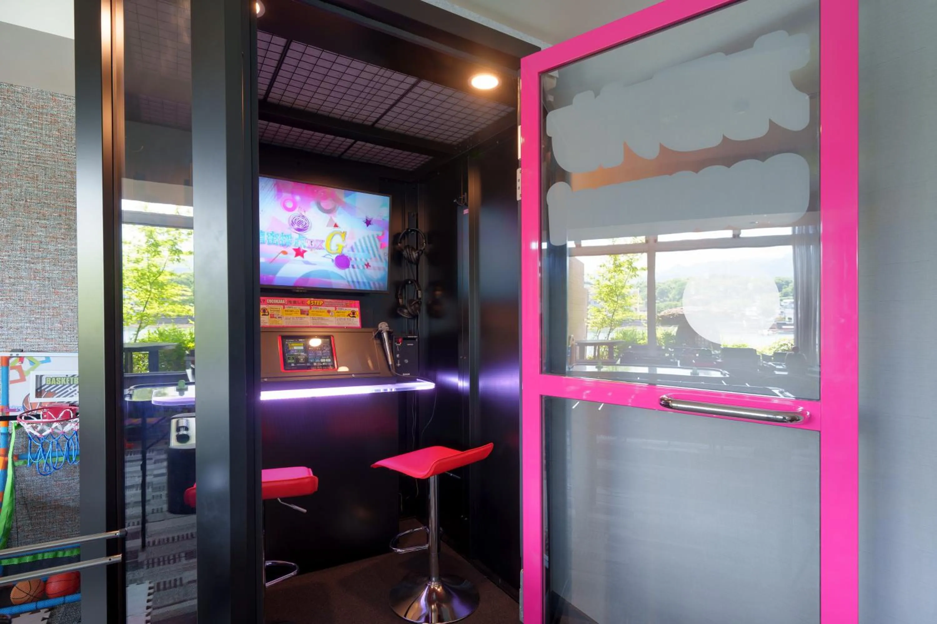 Karaoke in Hita Onsen Kizantei Hotel