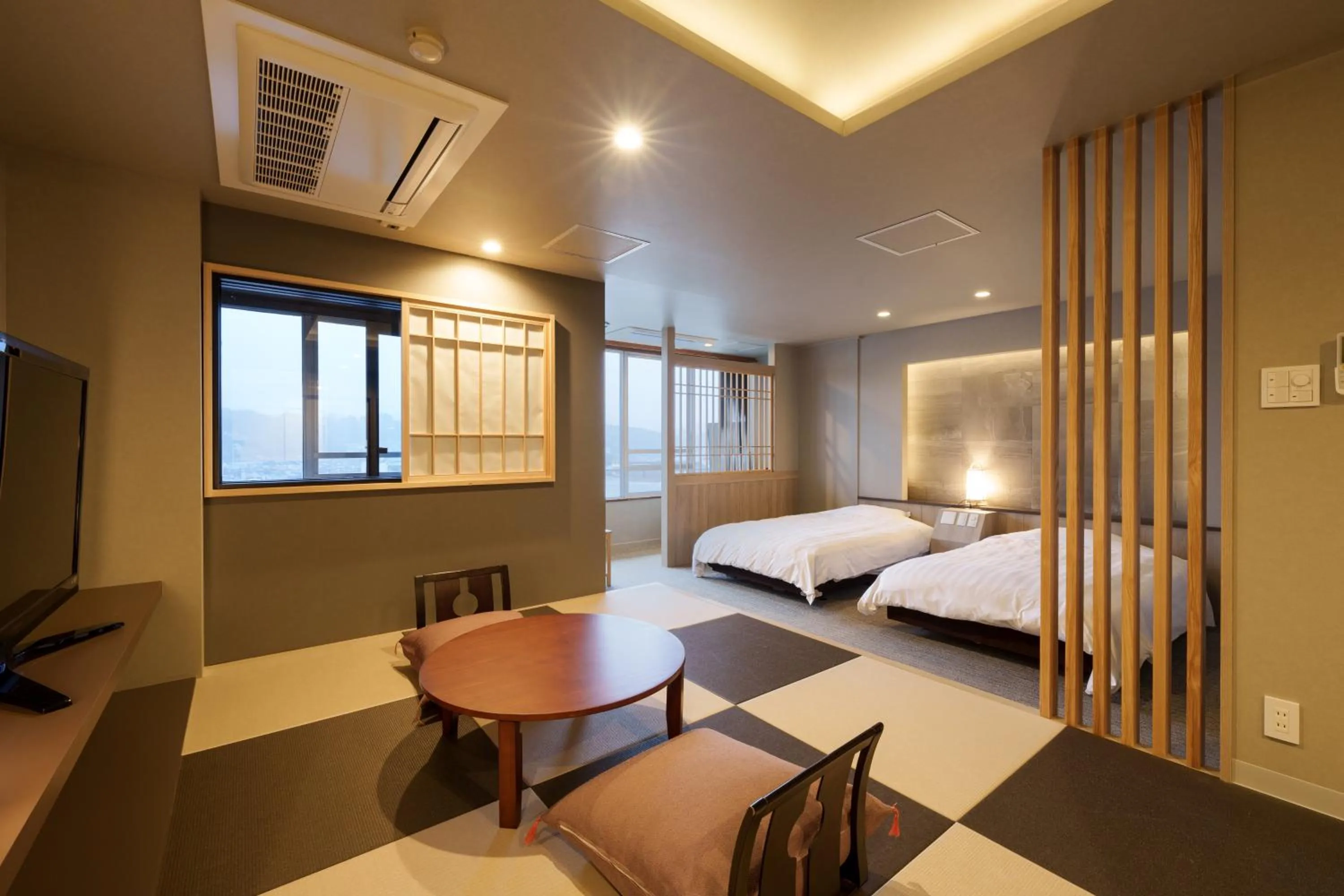 Photo of the whole room, Bed in Hita Onsen Kizantei Hotel